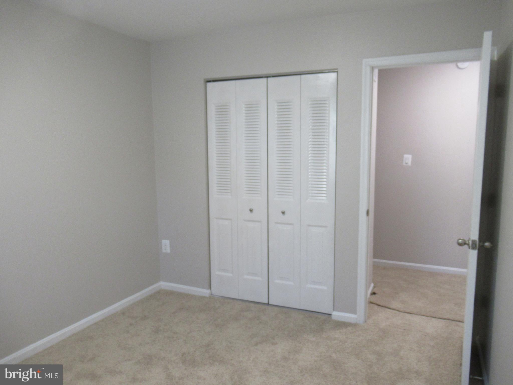 PINECREST HEIGHTS - Residential Lease