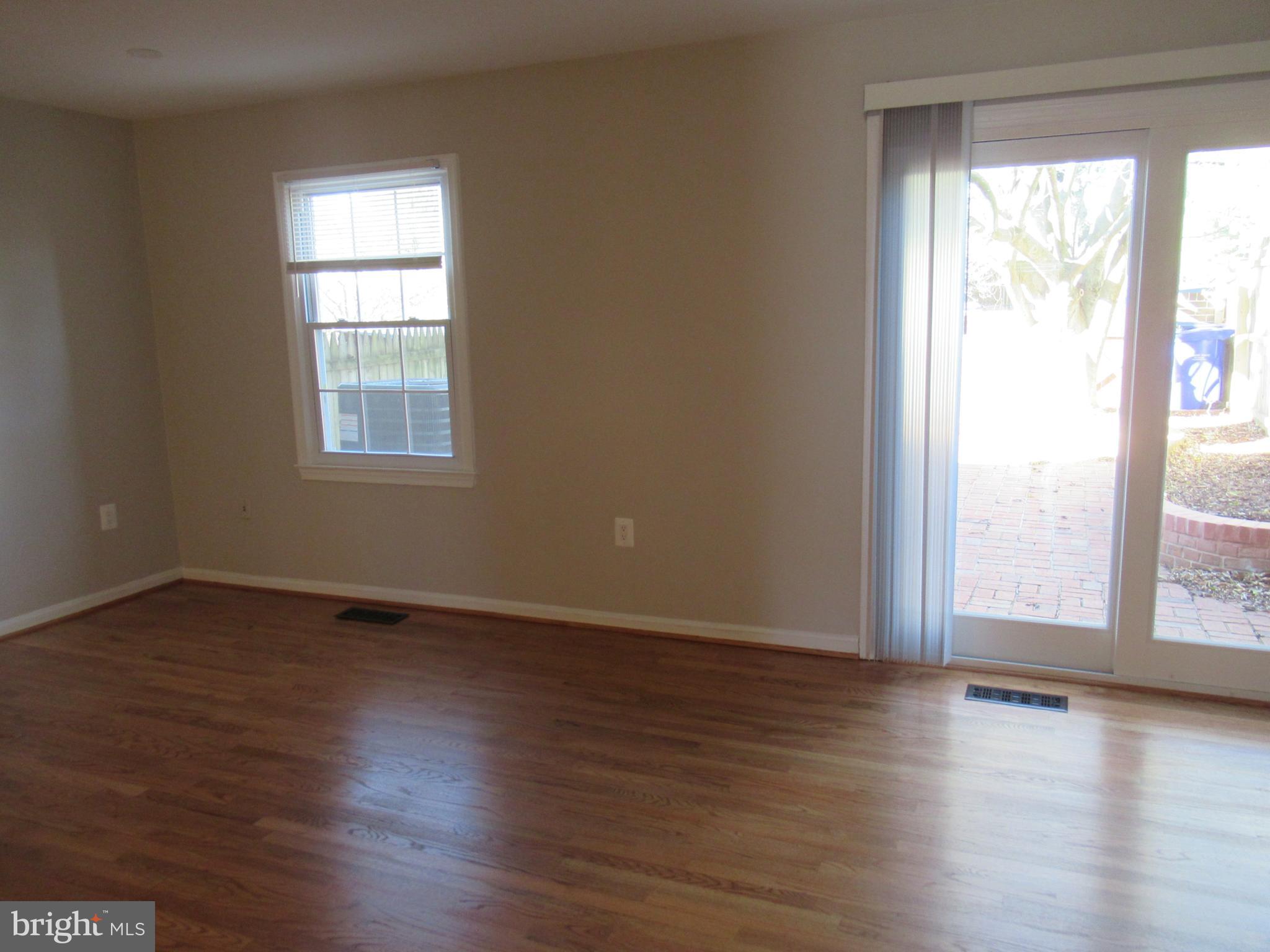 PINECREST HEIGHTS - Residential Lease