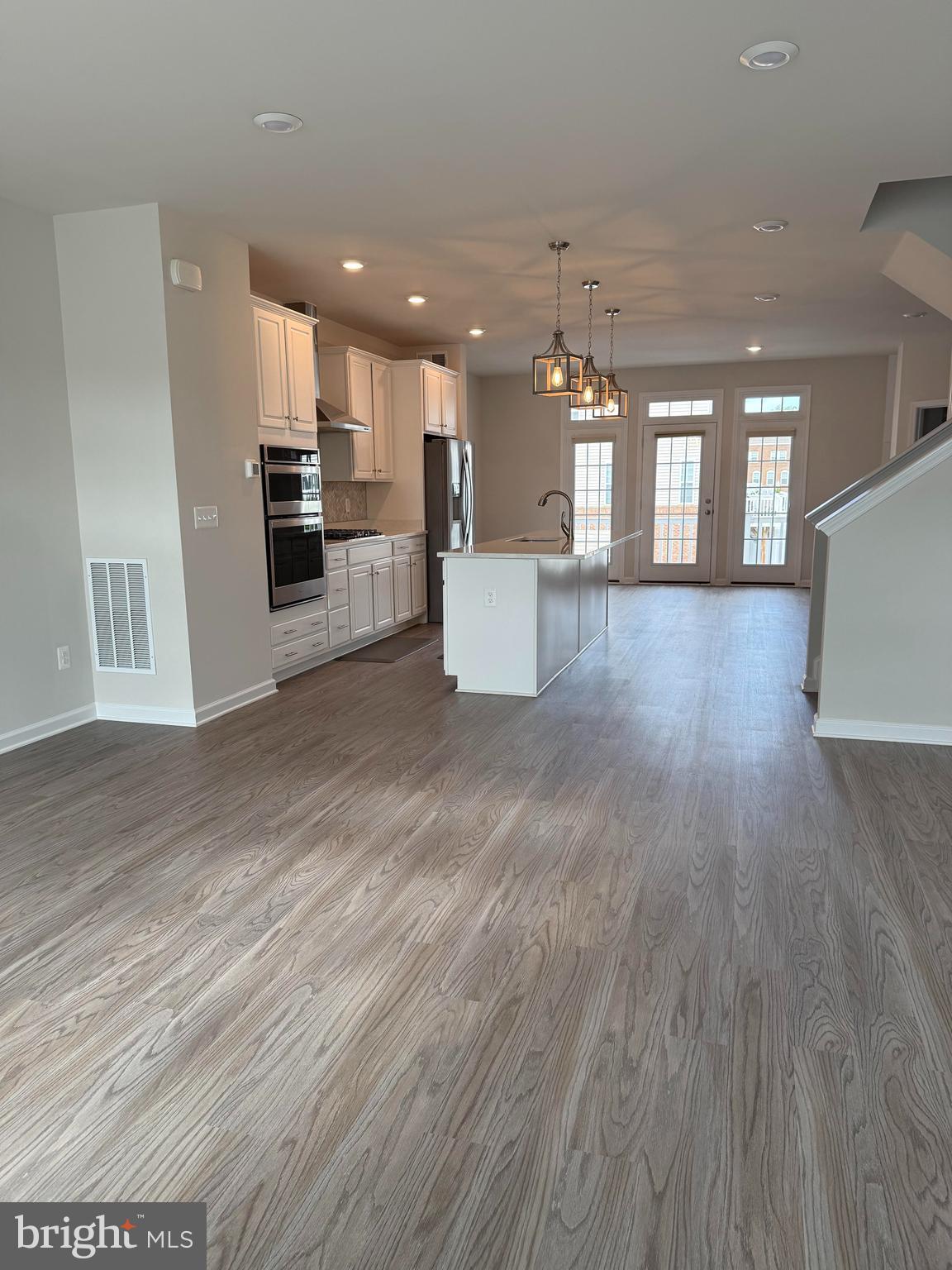 BLACKBURN - Residential Lease