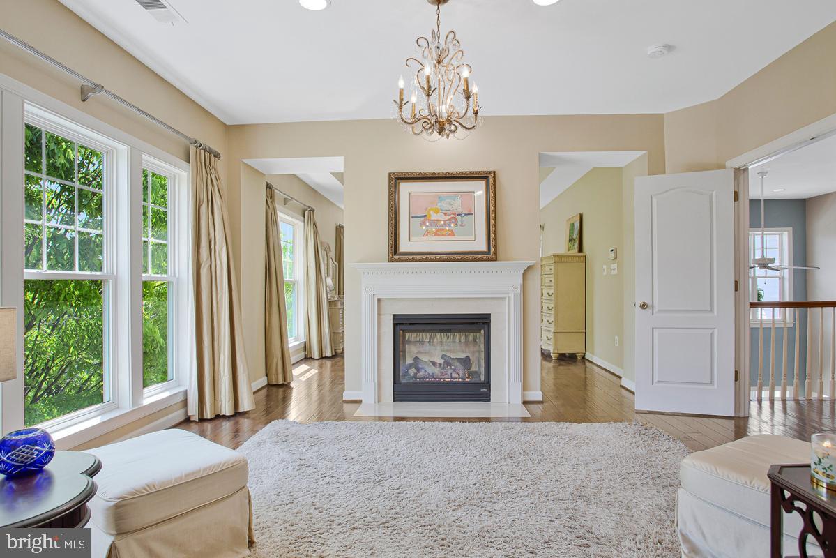 MONTICELLO - Residential