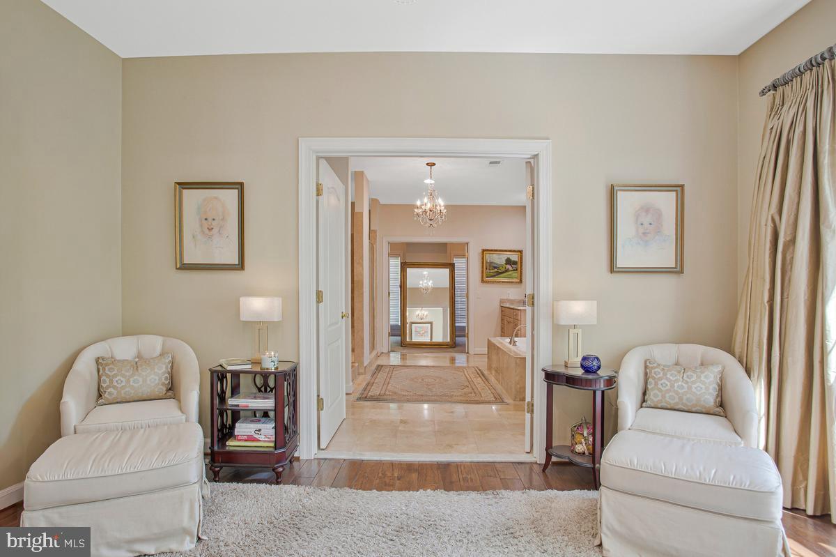 MONTICELLO - Residential