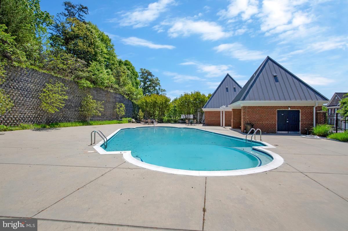 MONTICELLO - Residential