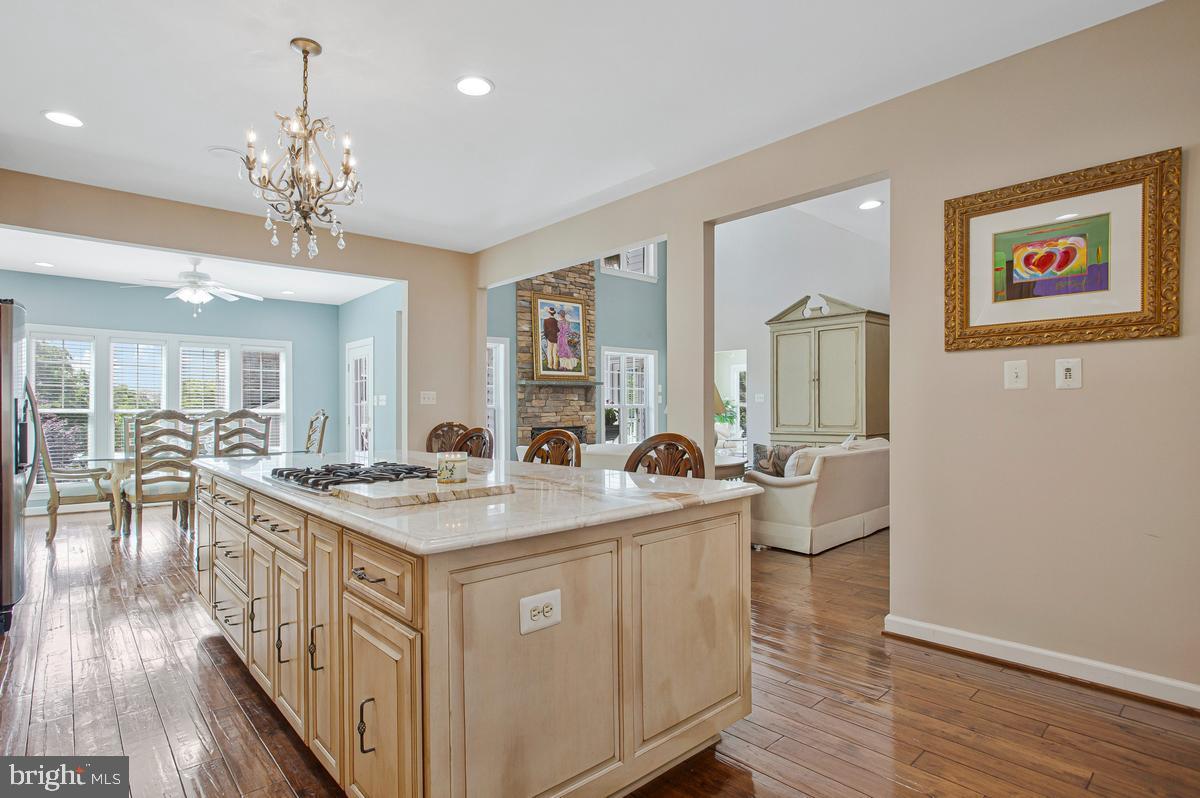 MONTICELLO - Residential