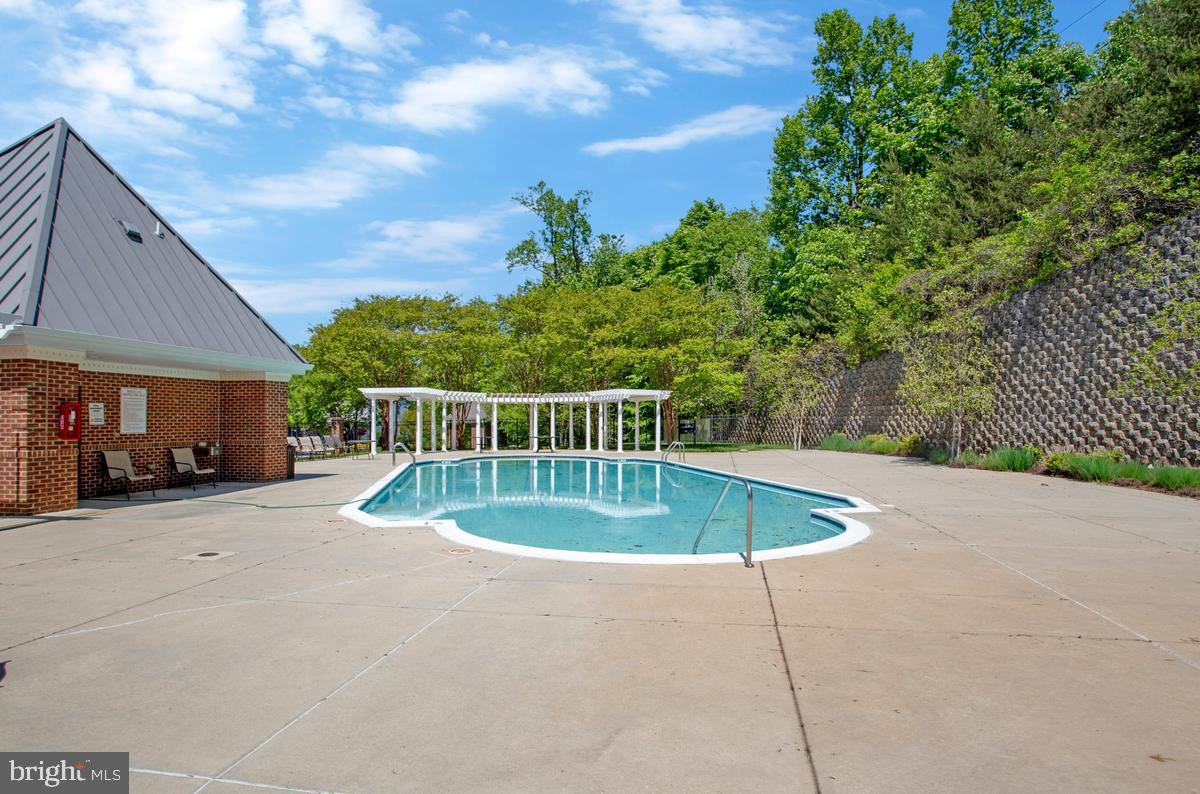MONTICELLO - Residential