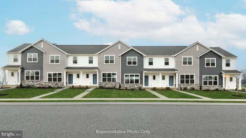 Townhouse For Sale - 38 N Conifer Drive<br/> ELIZABETHTOWN, PA 17022
