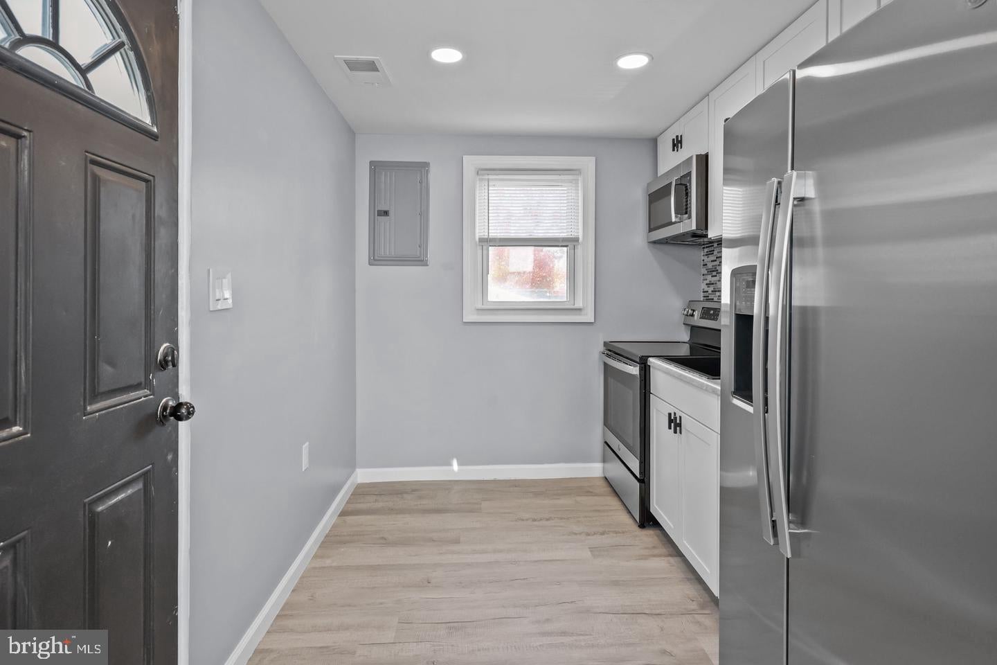111 WALNUT AVENUE
