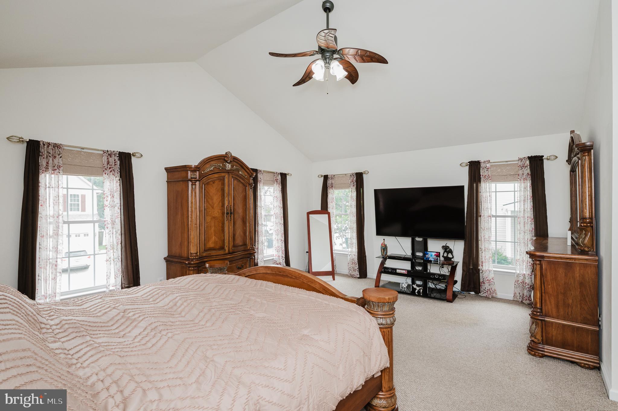 BEACON POINT - Residential