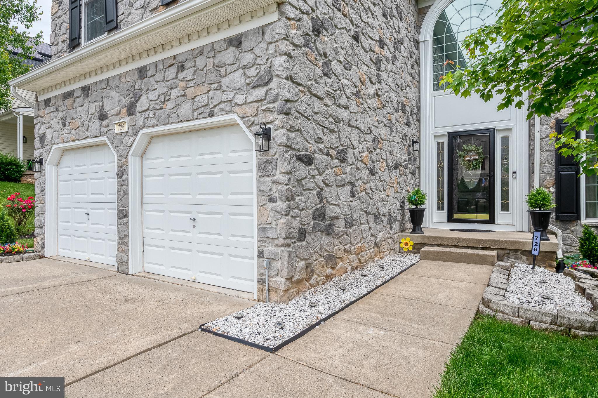 BEACON POINT - Residential
