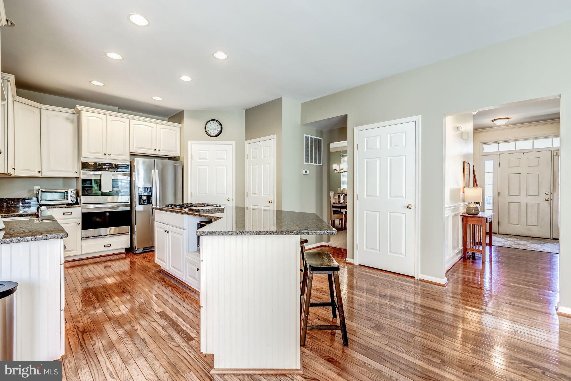 SOUTH RIDING - Residential