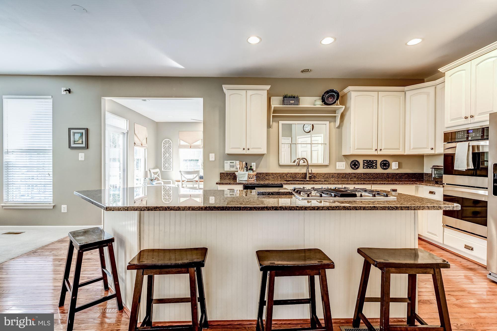 SOUTH RIDING - Residential