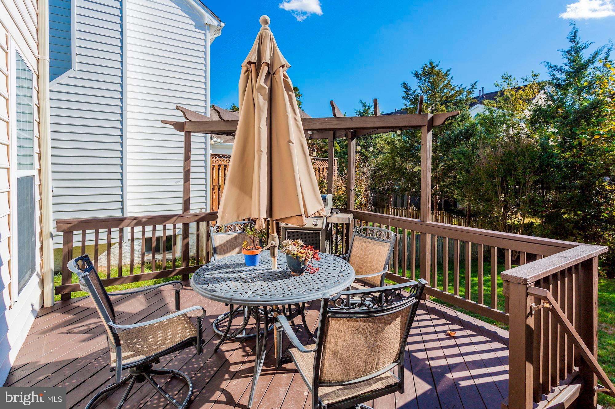 SOUTH RIDING - Residential