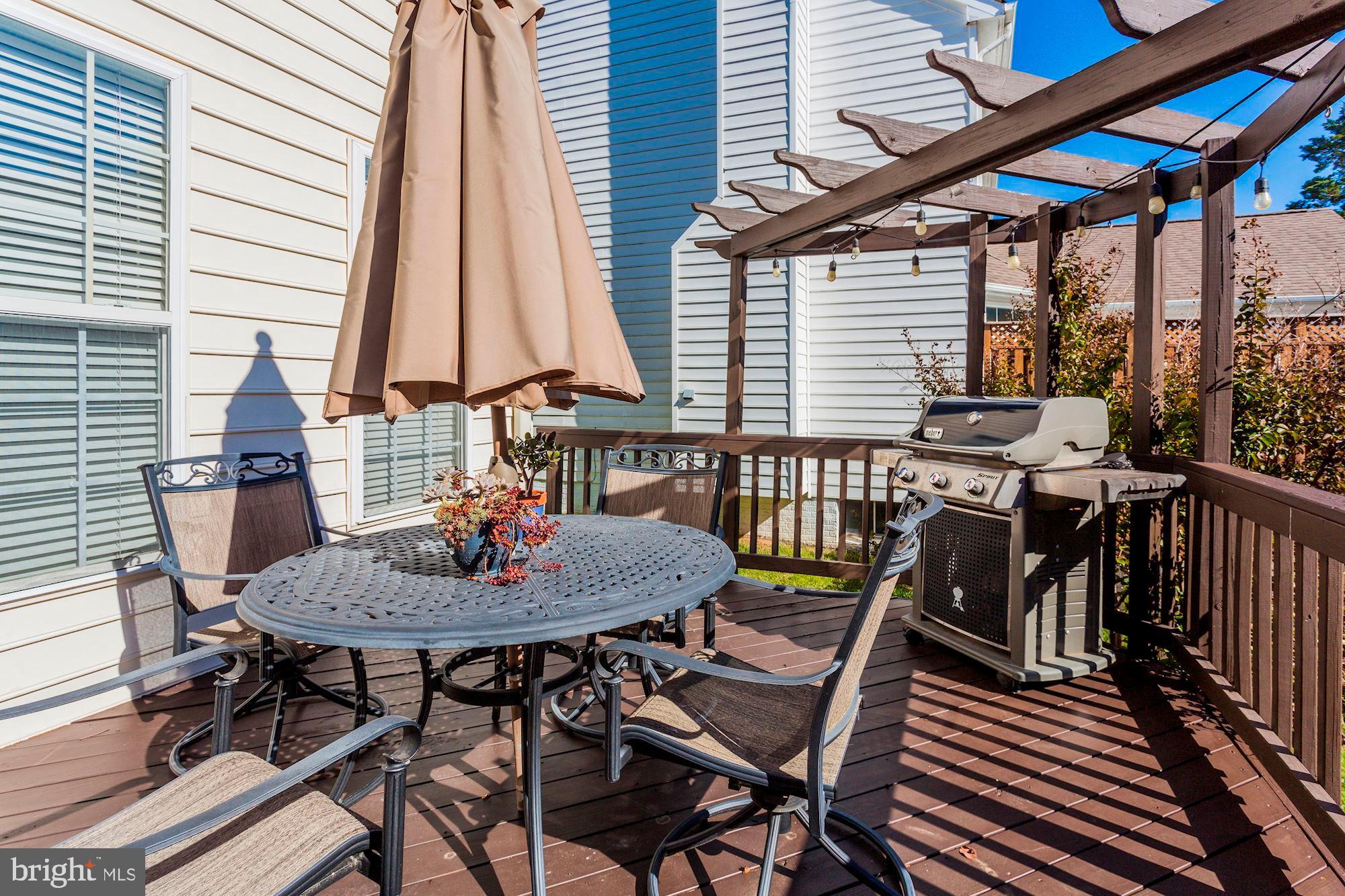 SOUTH RIDING - Residential