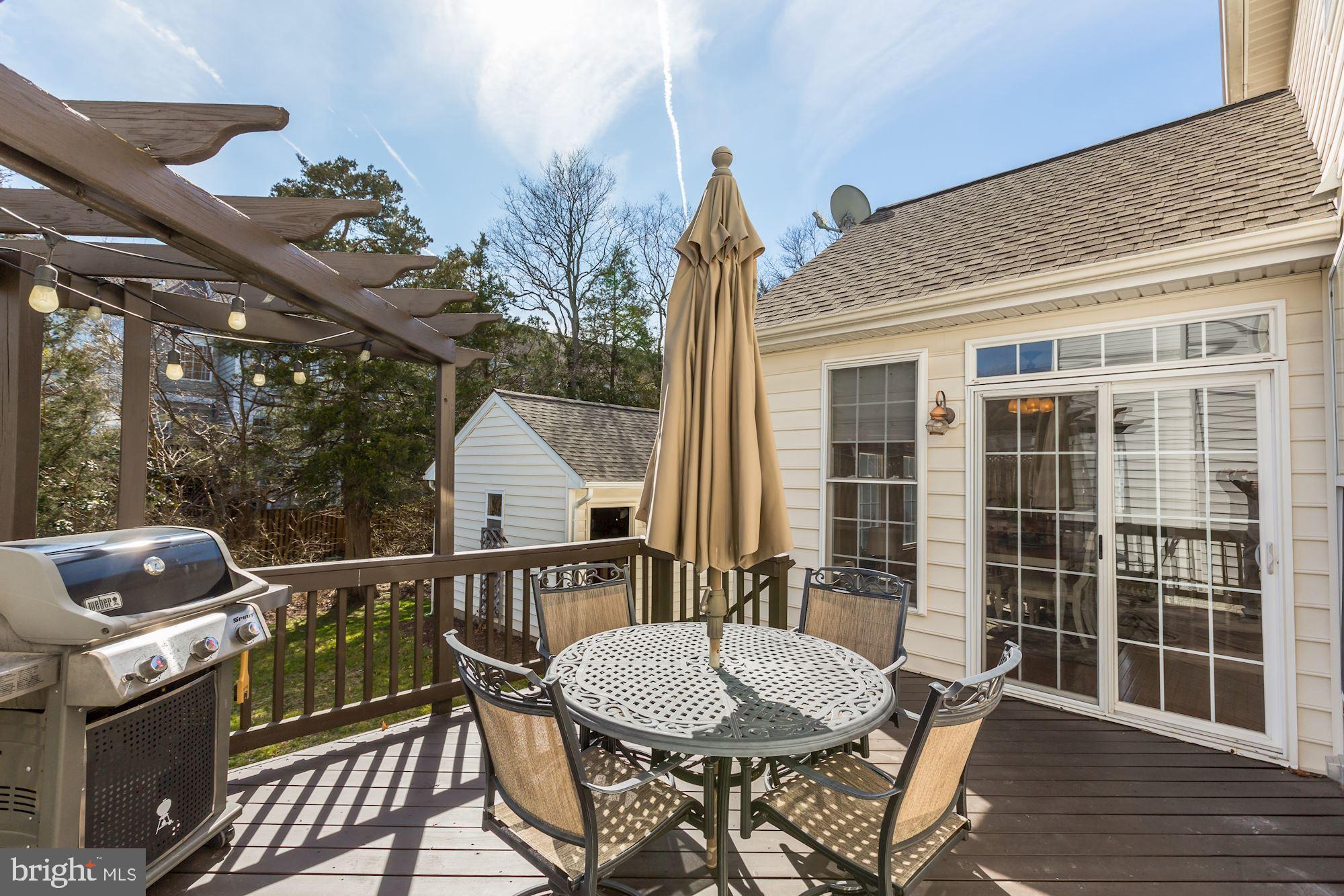 SOUTH RIDING - Residential