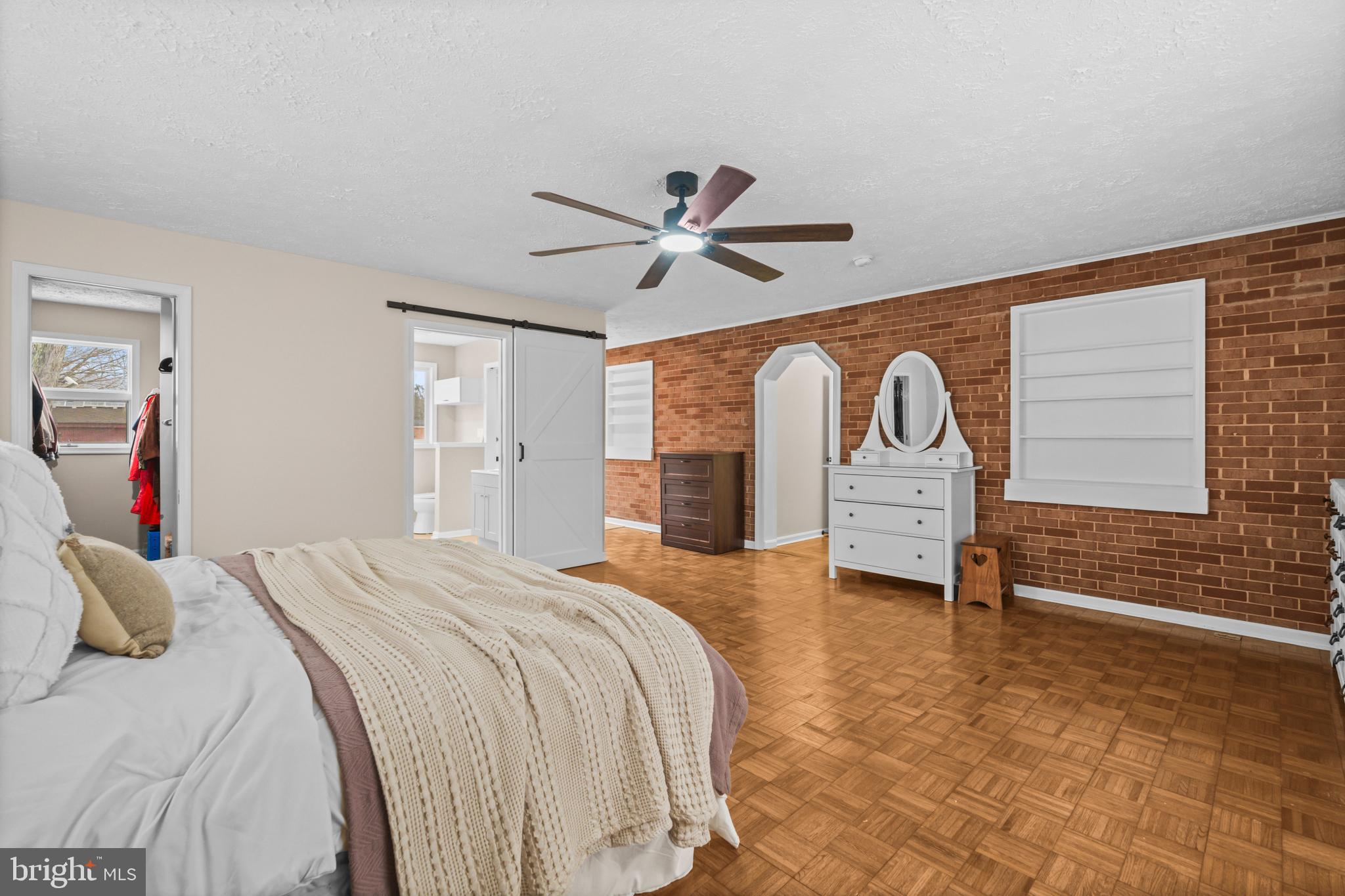 WHITE PLAINS VILLAGE SUB - Residential