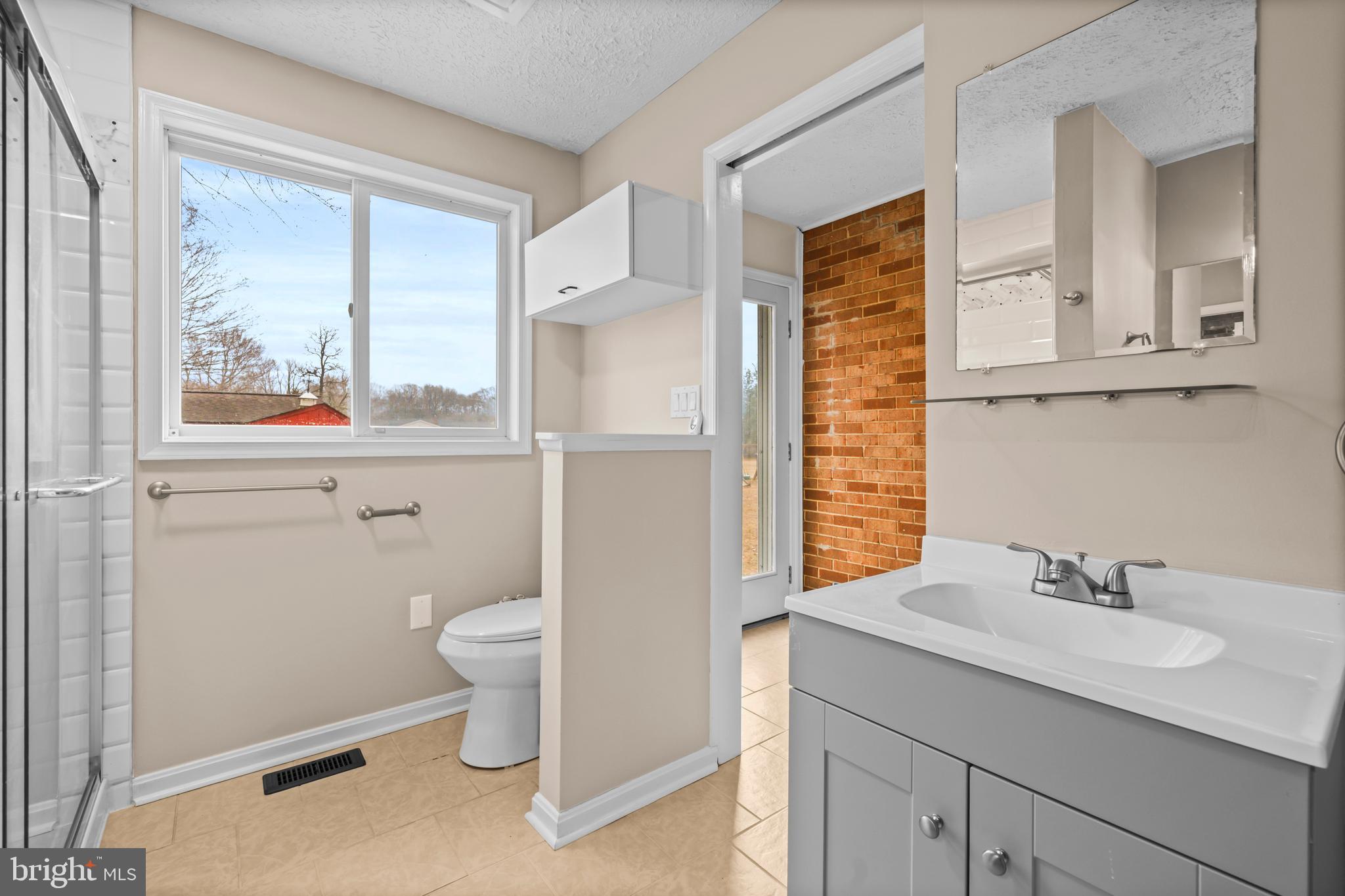 WHITE PLAINS VILLAGE SUB - Residential