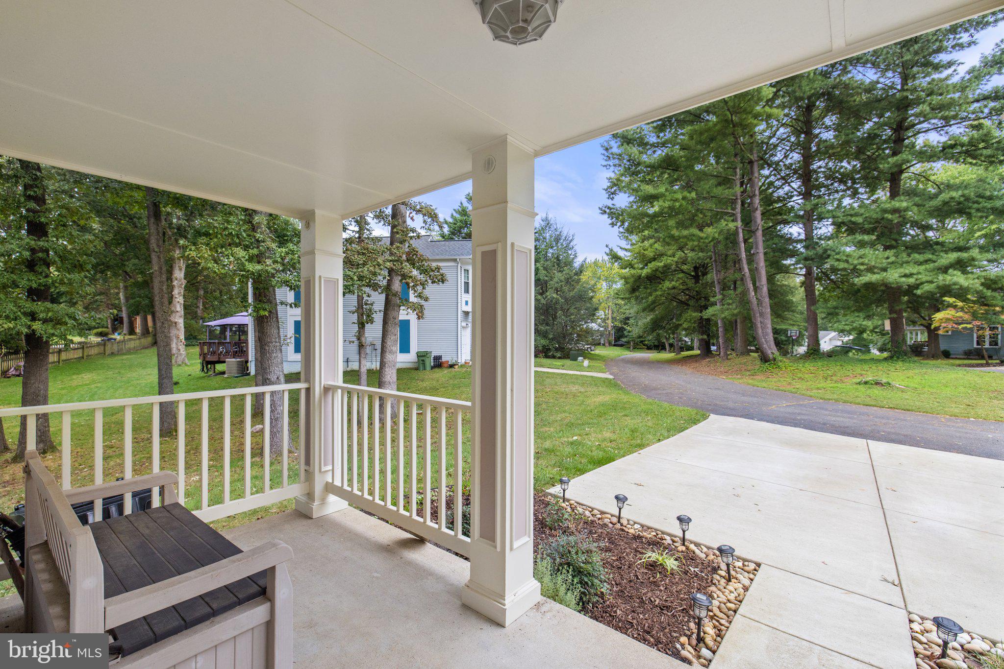 LAKE RIDGE - Residential