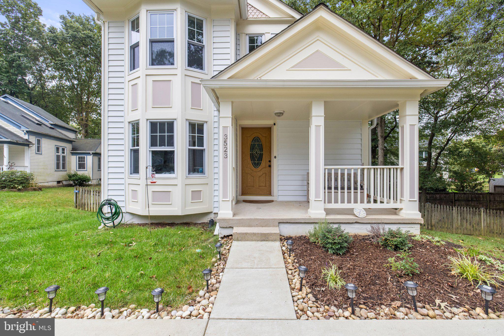 LAKE RIDGE - Residential