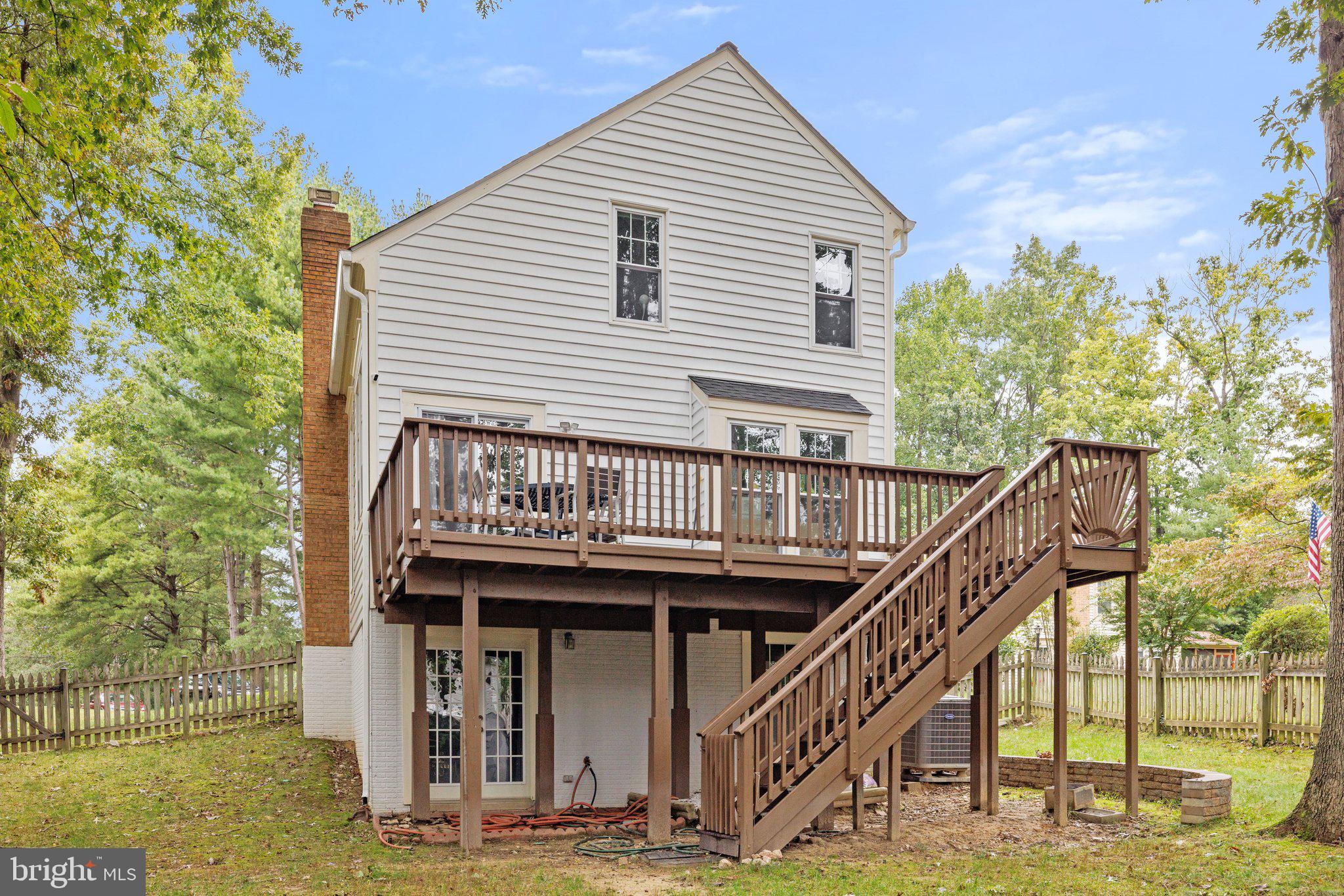 LAKE RIDGE - Residential