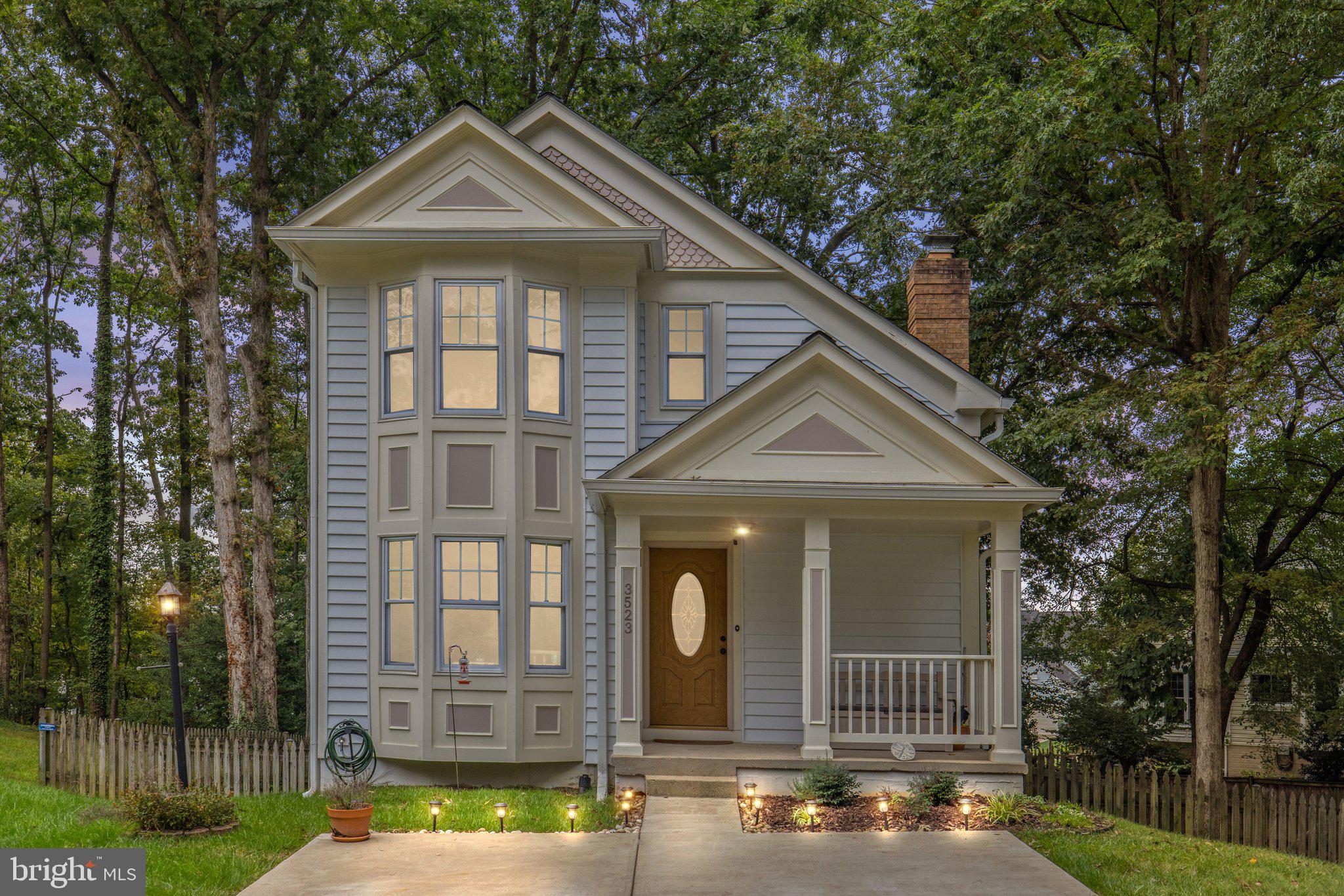 LAKE RIDGE - Residential