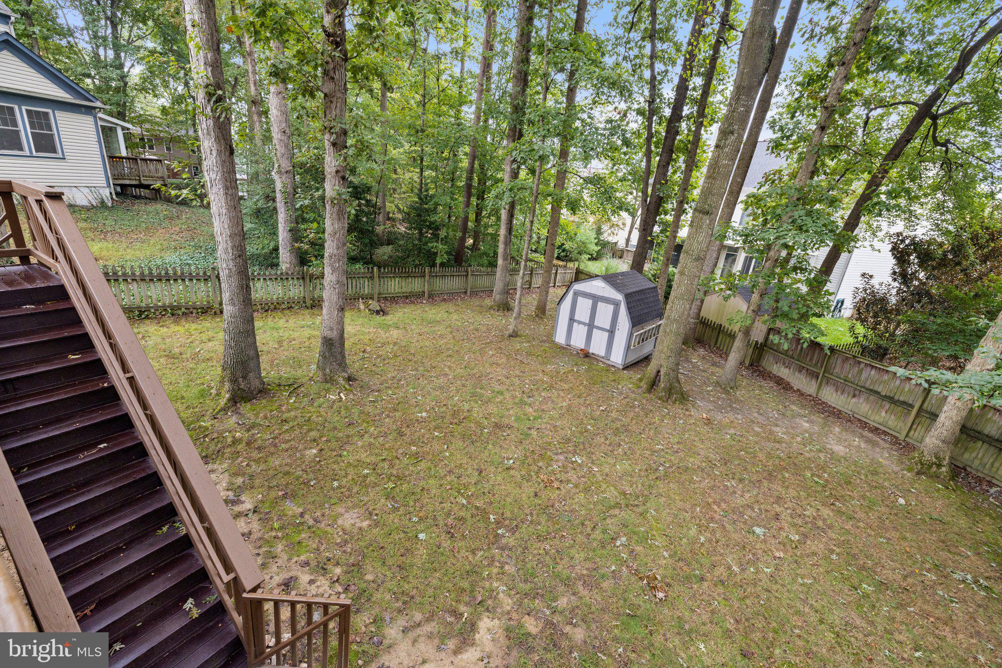 LAKE RIDGE - Residential