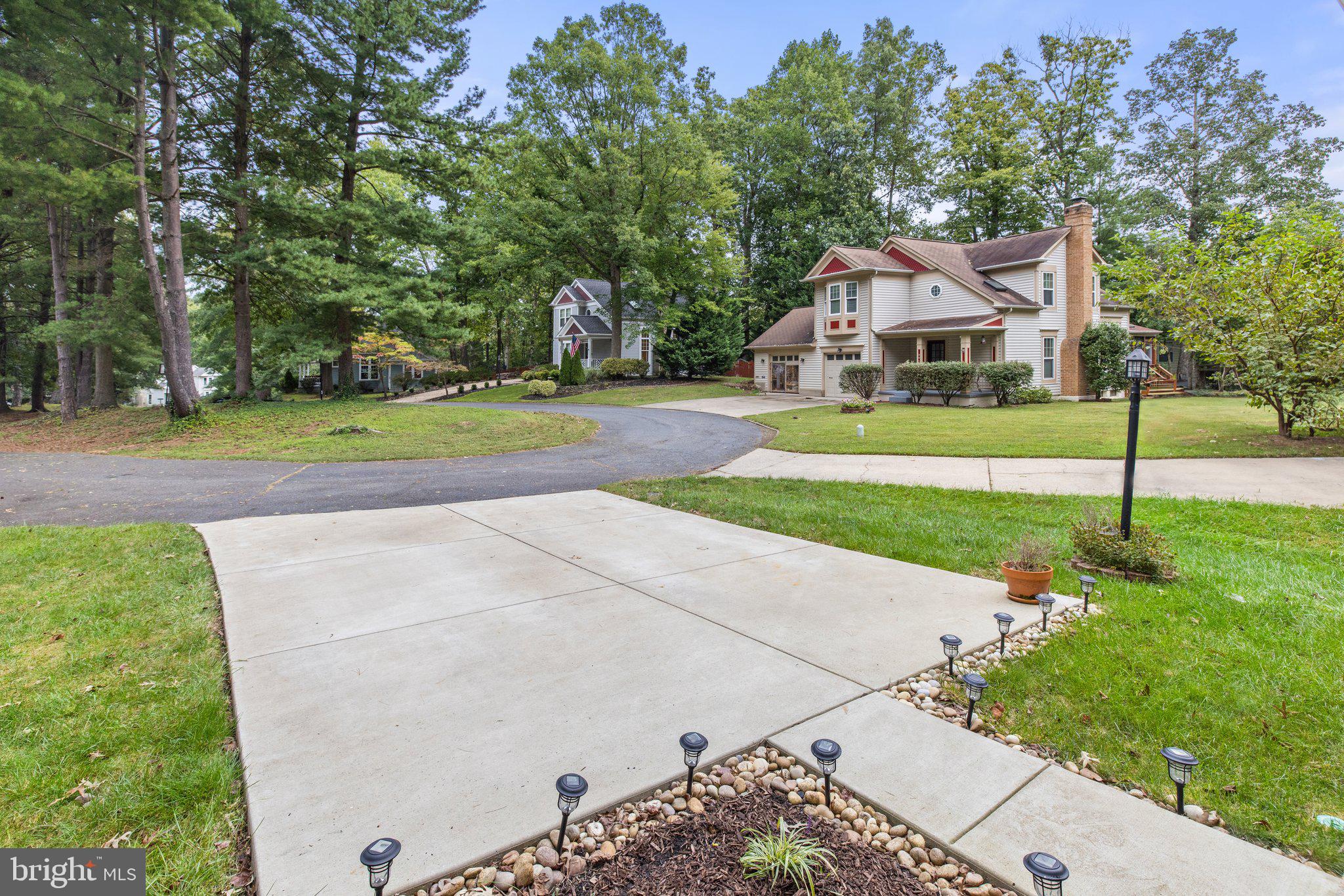 LAKE RIDGE - Residential