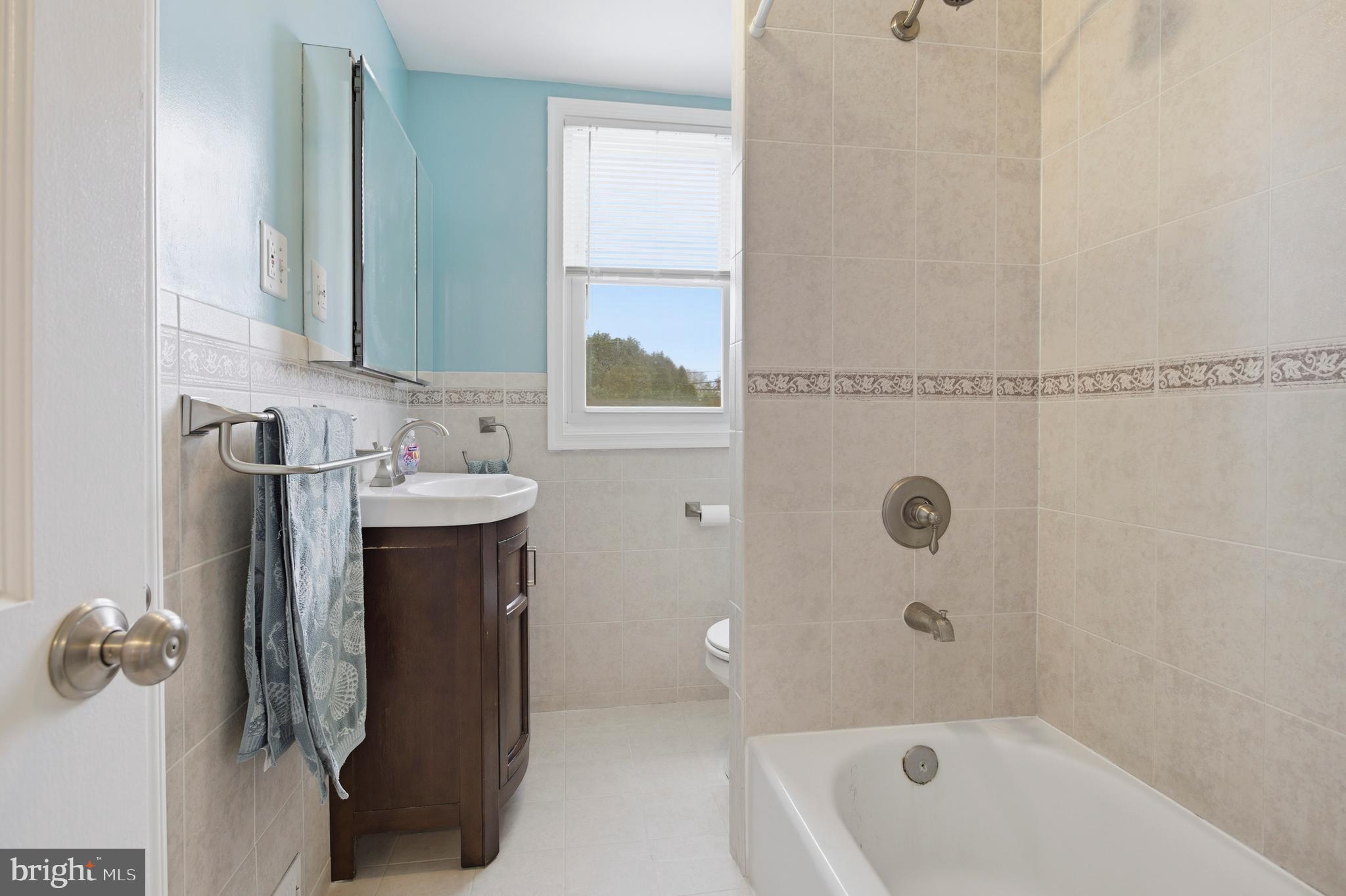 RIDLEY FARMS - Residential