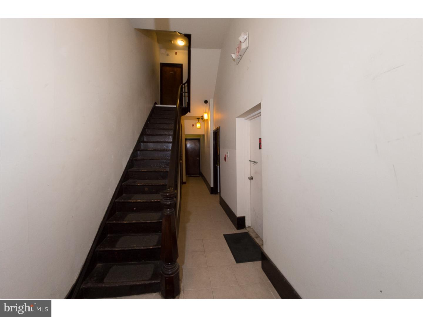 FAIRMOUNT - Commercial Sale