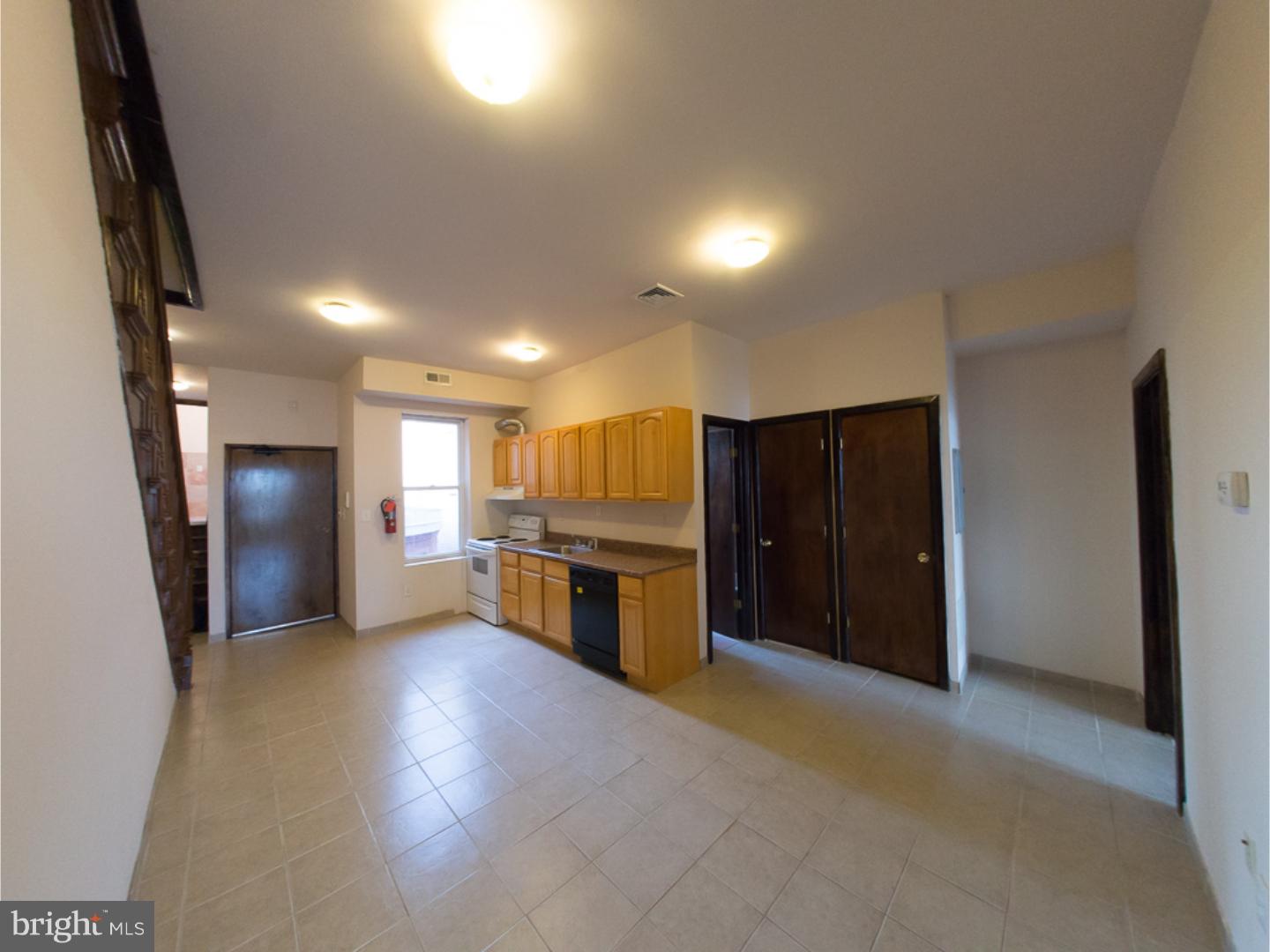 FAIRMOUNT - Commercial Sale