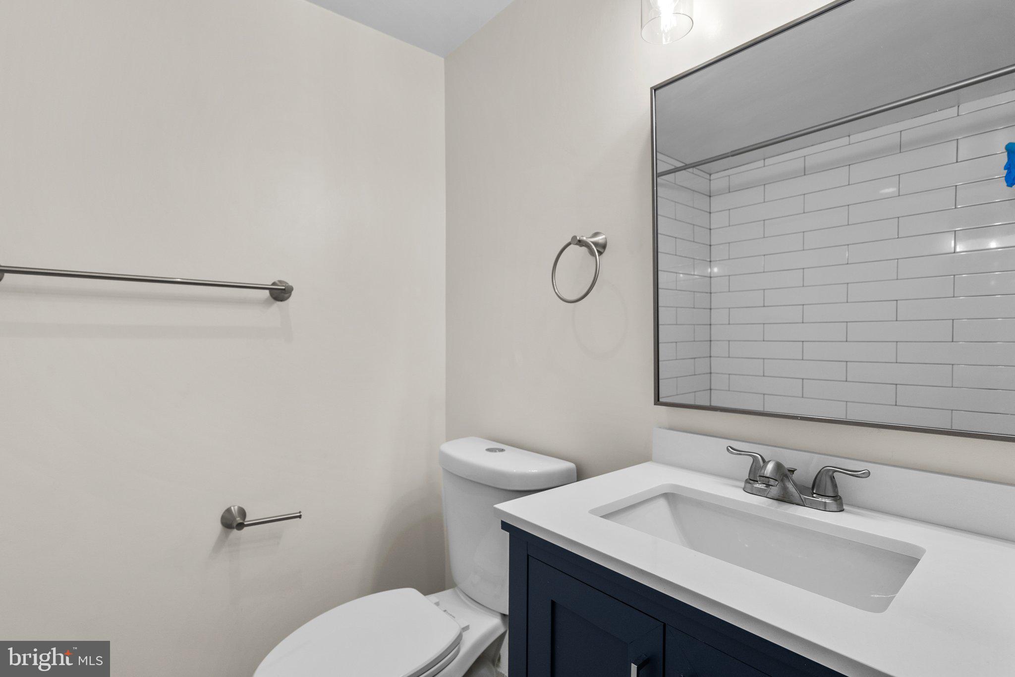FOREST HILLS - Residential Lease
