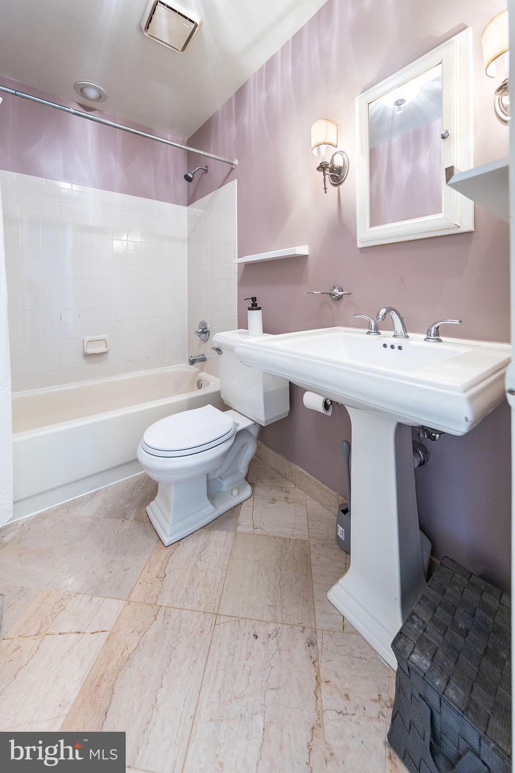 COURTHOUSE STATION - Residential