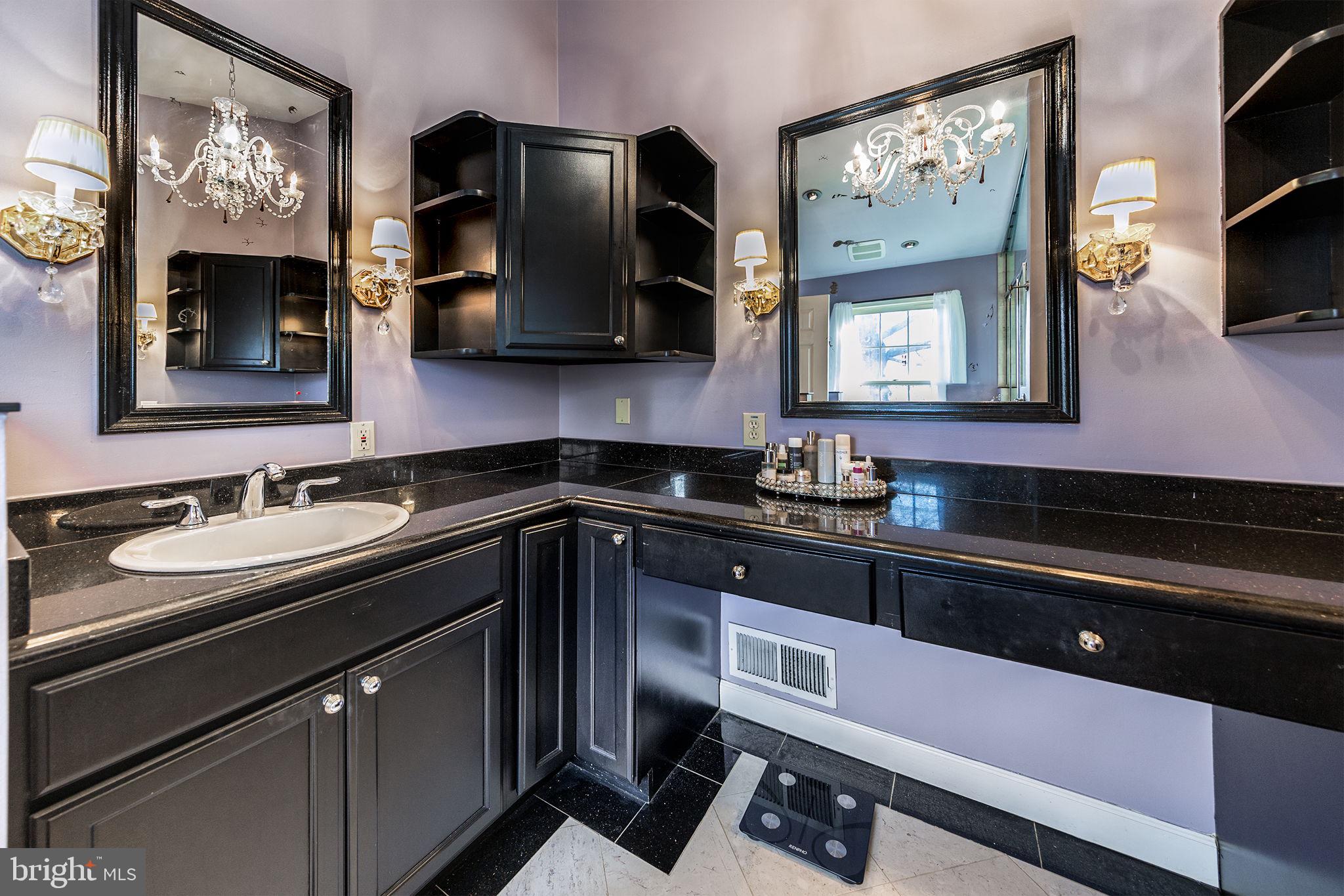 COURTHOUSE STATION - Residential