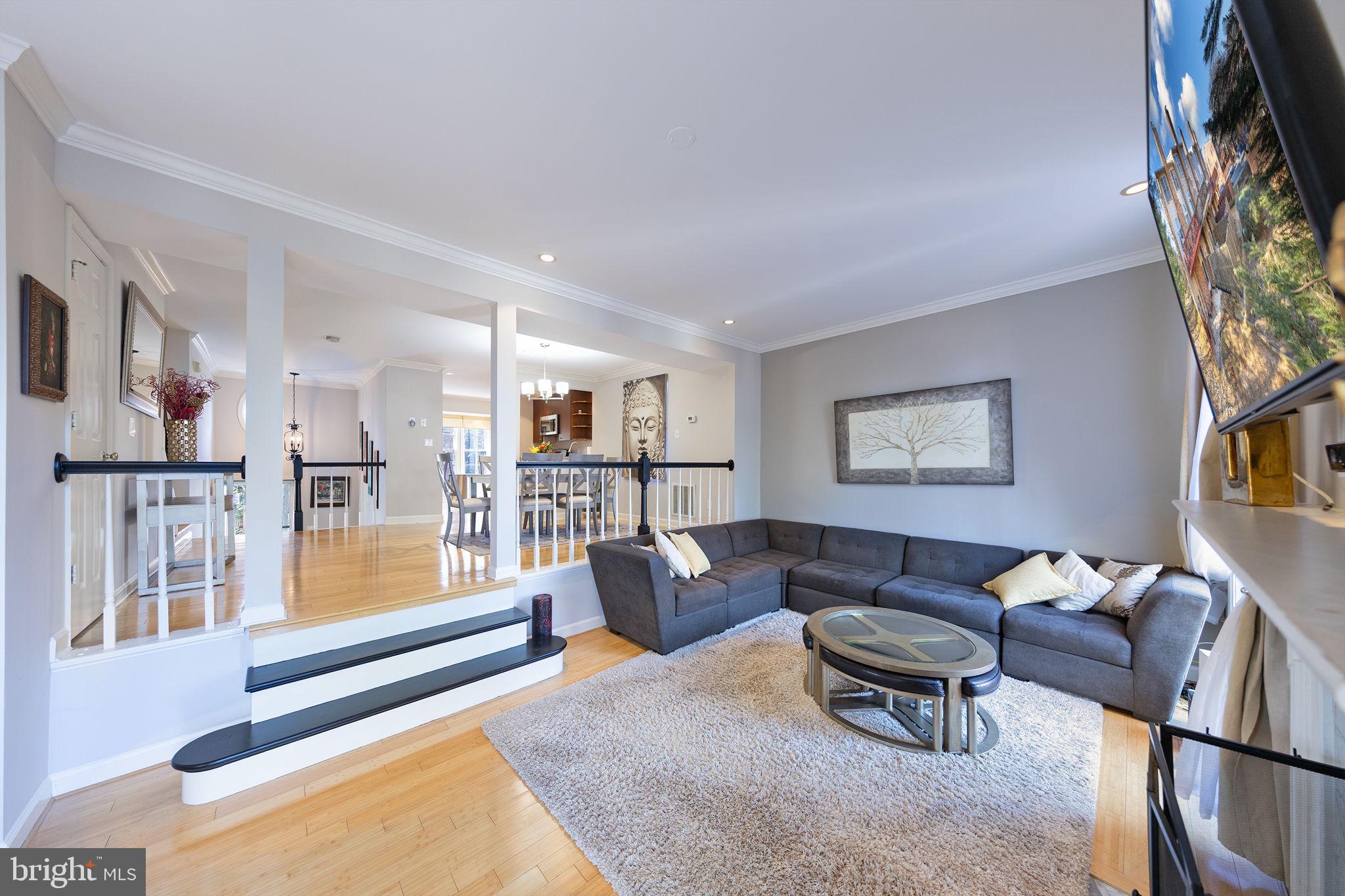 COURTHOUSE STATION - Residential