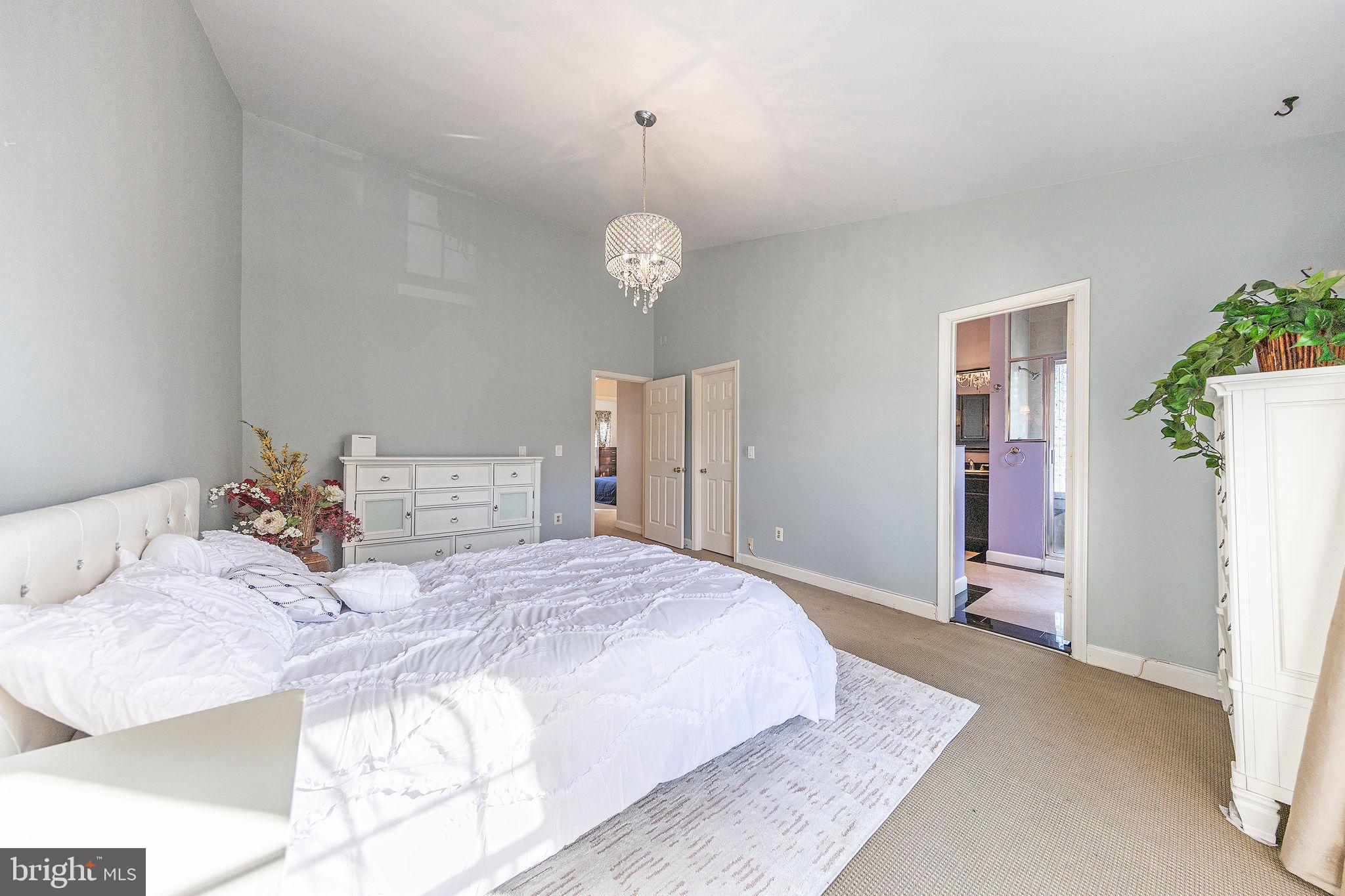 COURTHOUSE STATION - Residential