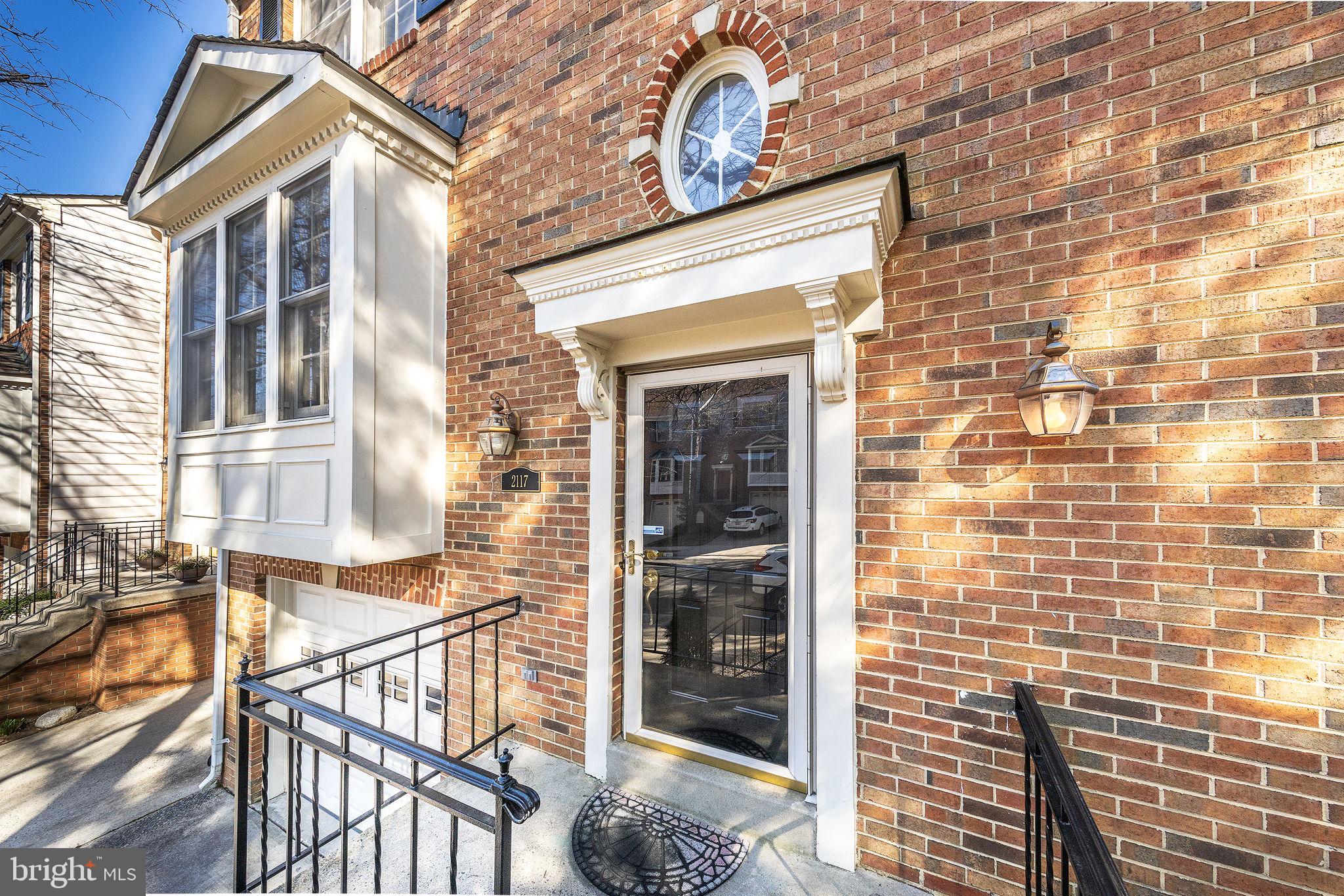 COURTHOUSE STATION - Residential