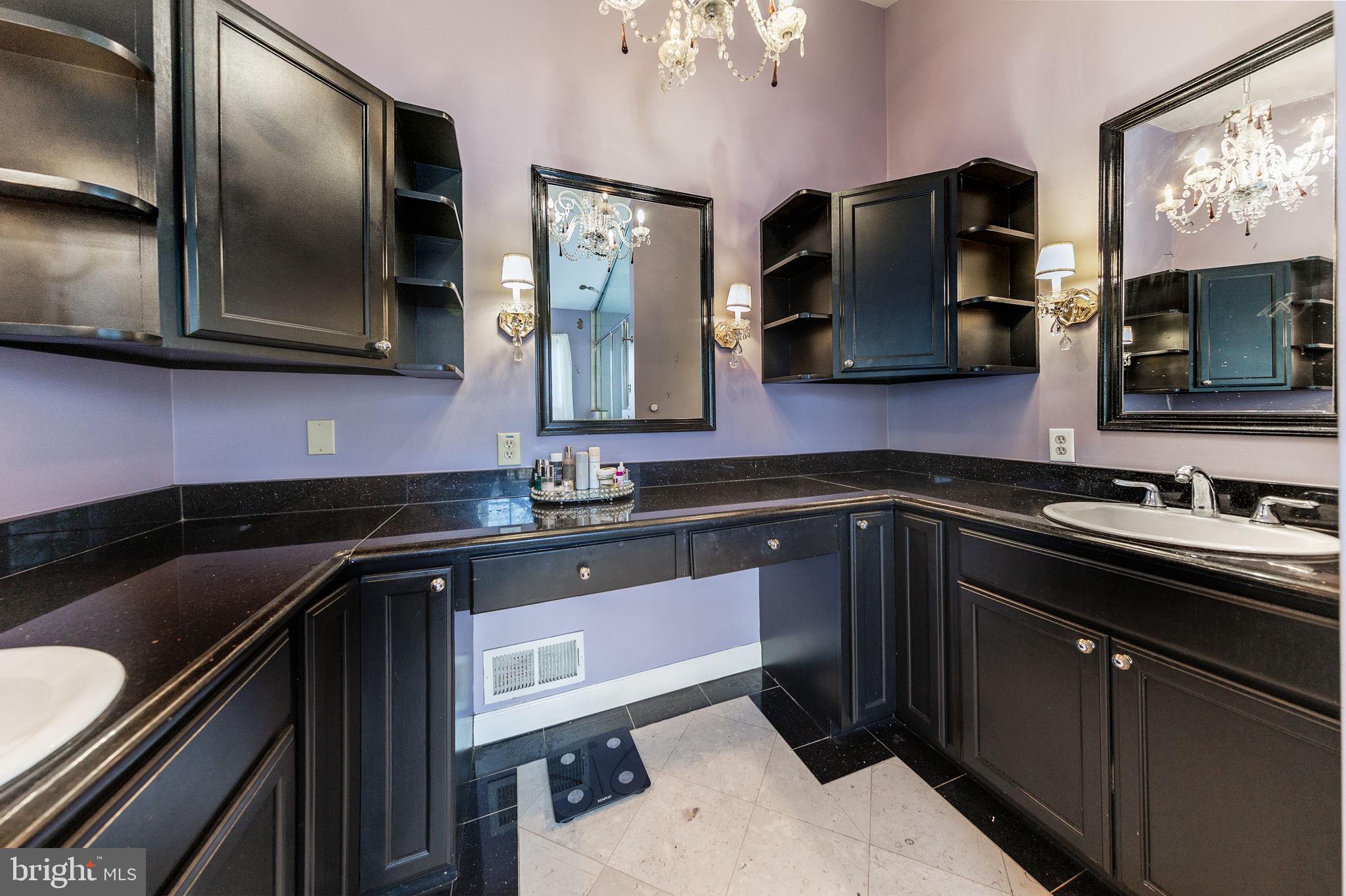 COURTHOUSE STATION - Residential