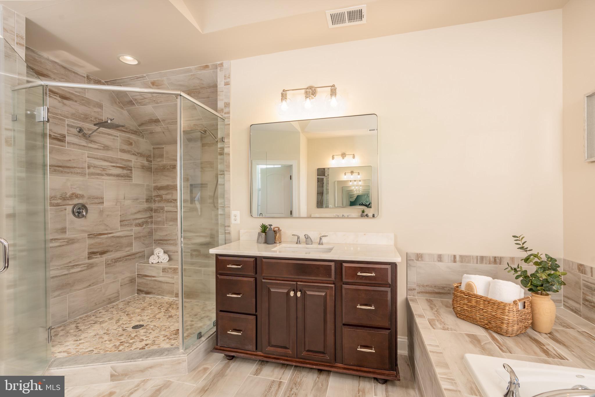 OLD WHEATLAND - Residential