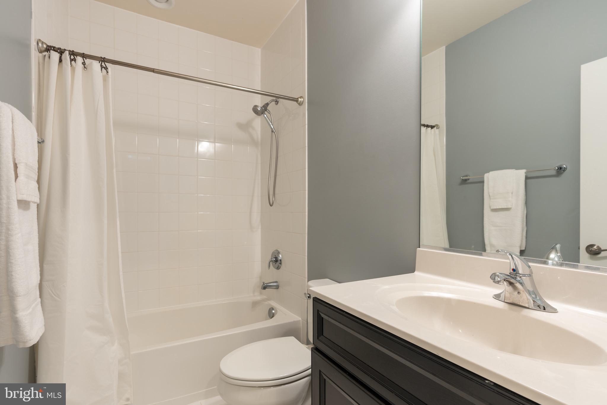 OLD WHEATLAND - Residential