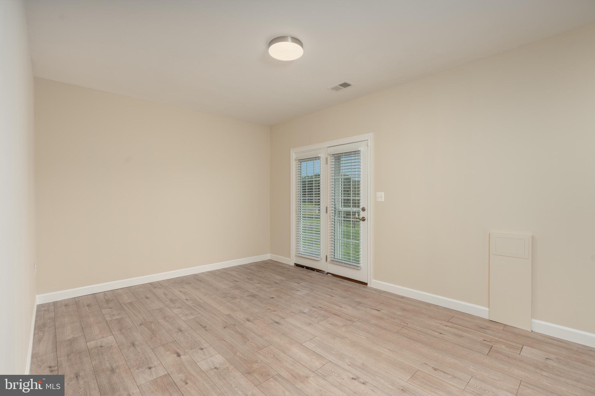 OLD WHEATLAND - Residential