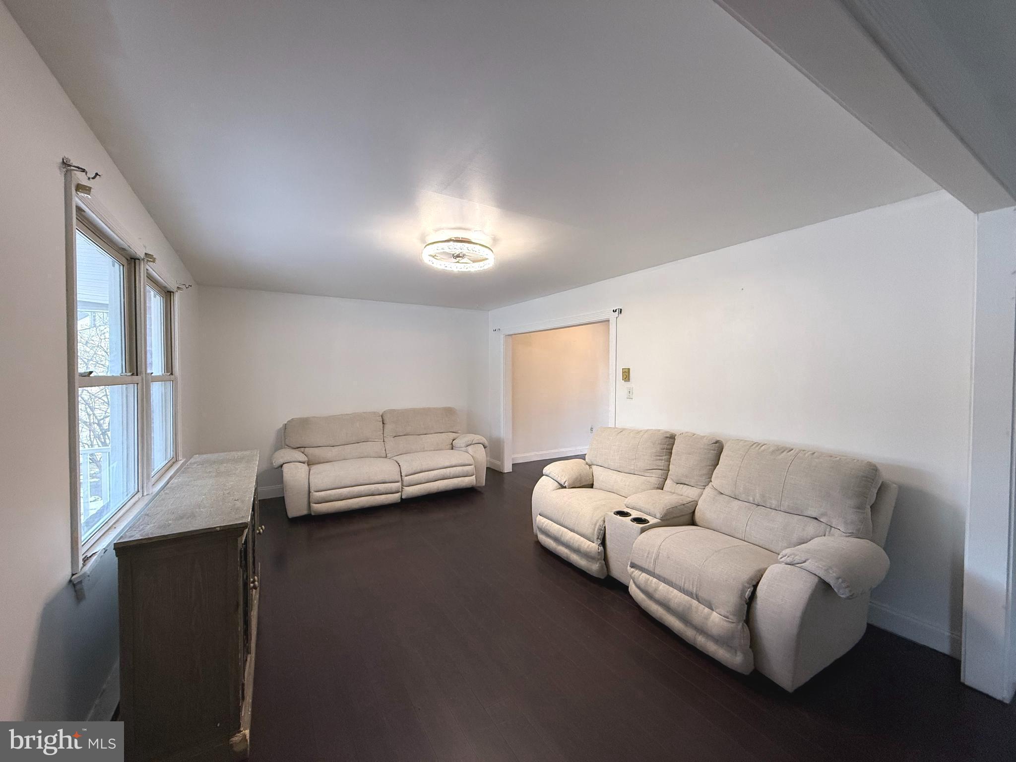 3059 BUCKTHORN DRIVE