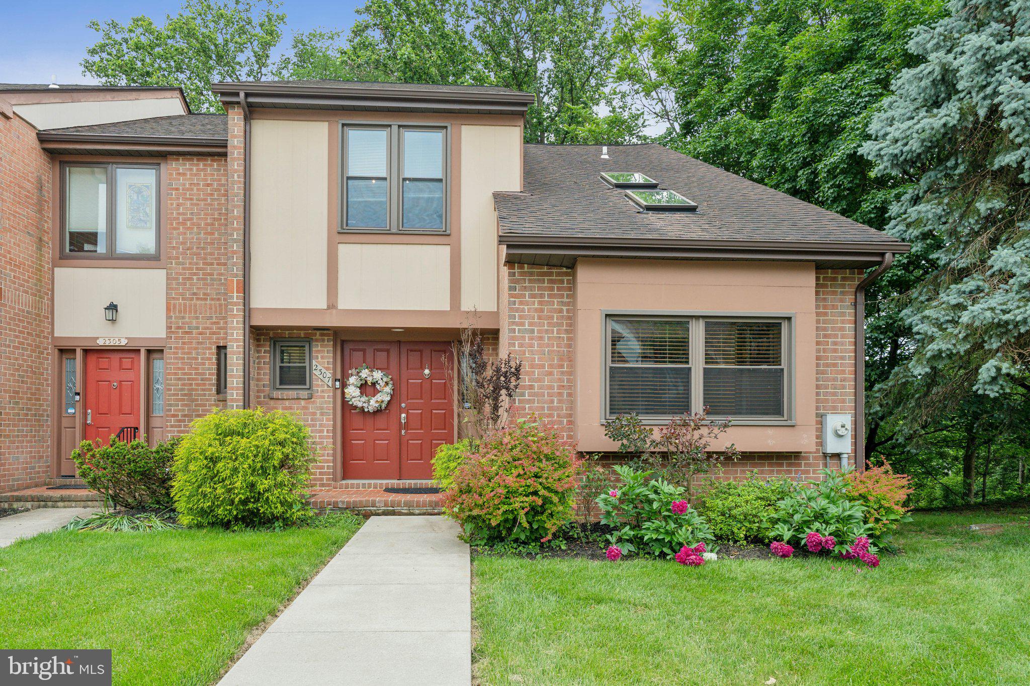 2307 BRIGHT LEAF WAY