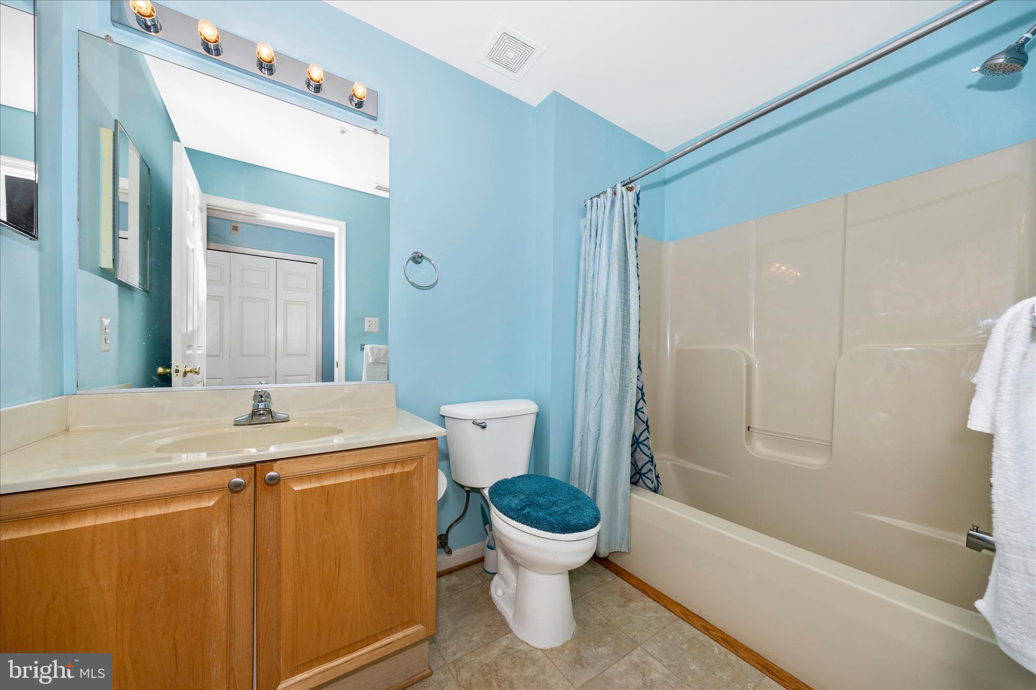 RIDGEVIEW - Residential