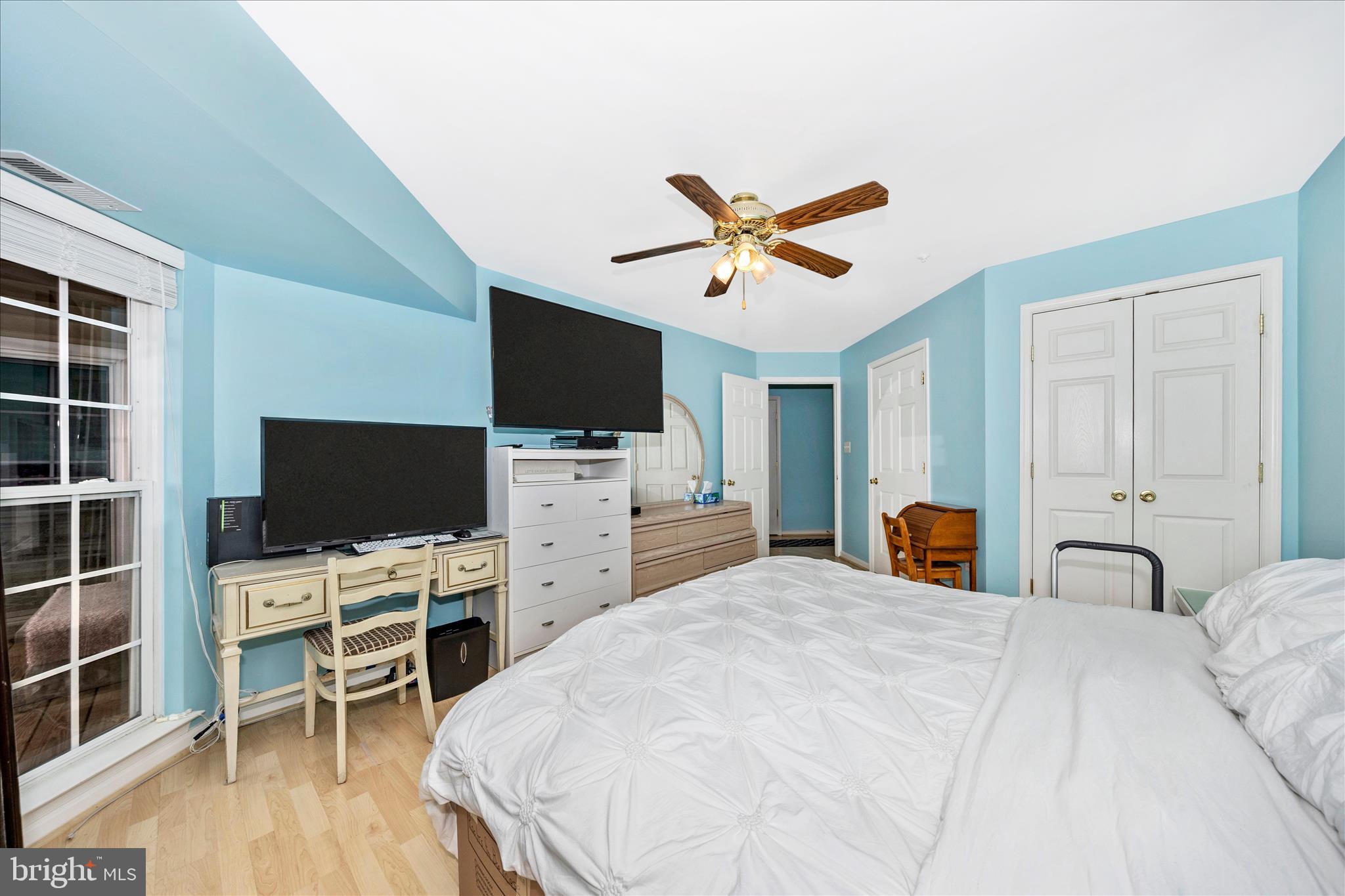 RIDGEVIEW - Residential