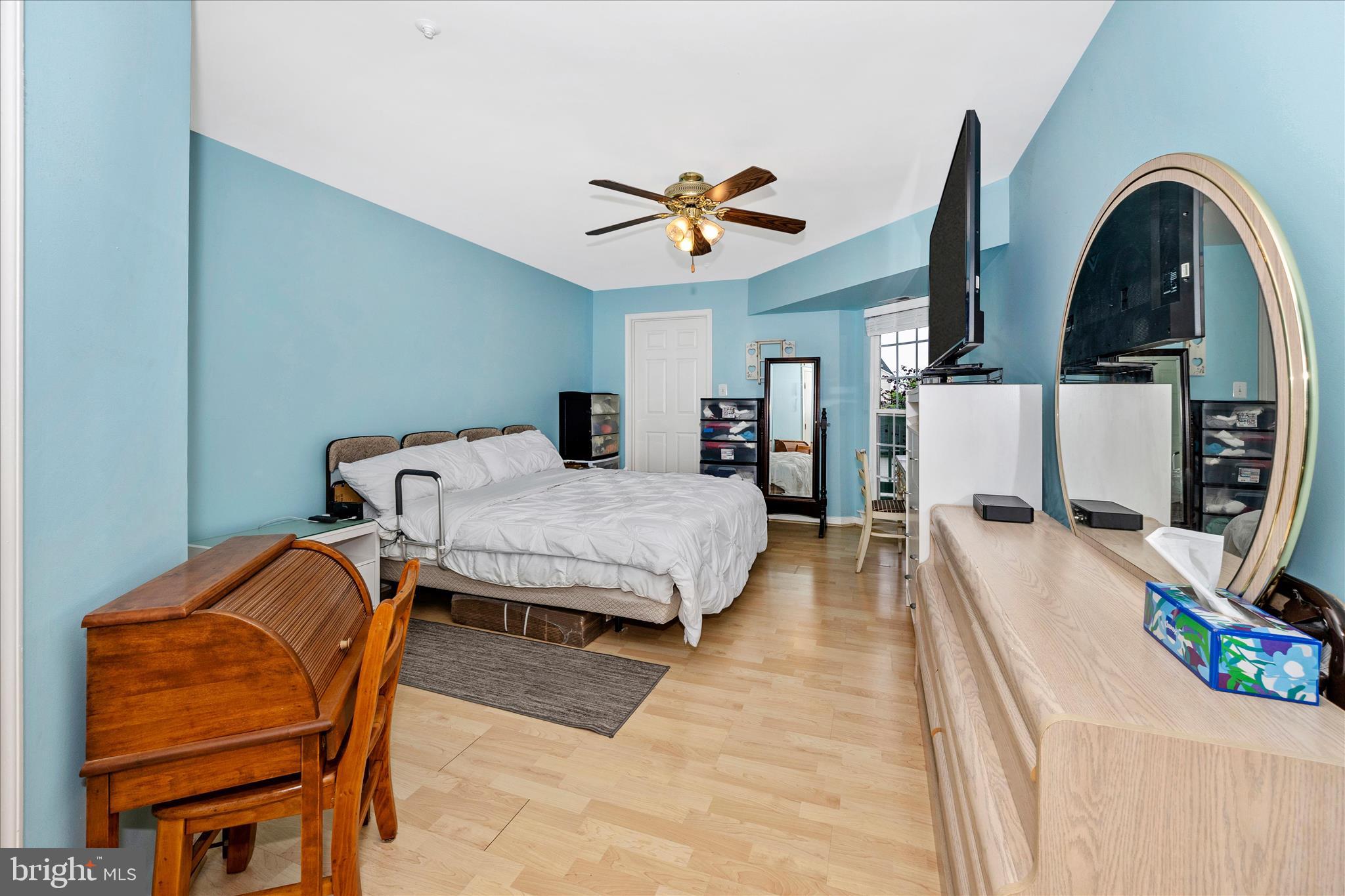 RIDGEVIEW - Residential