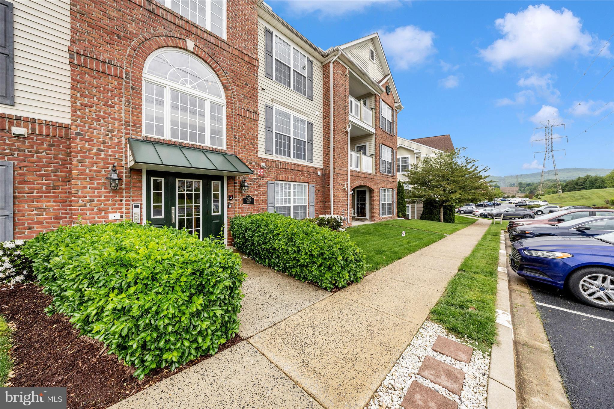 RIDGEVIEW - Residential