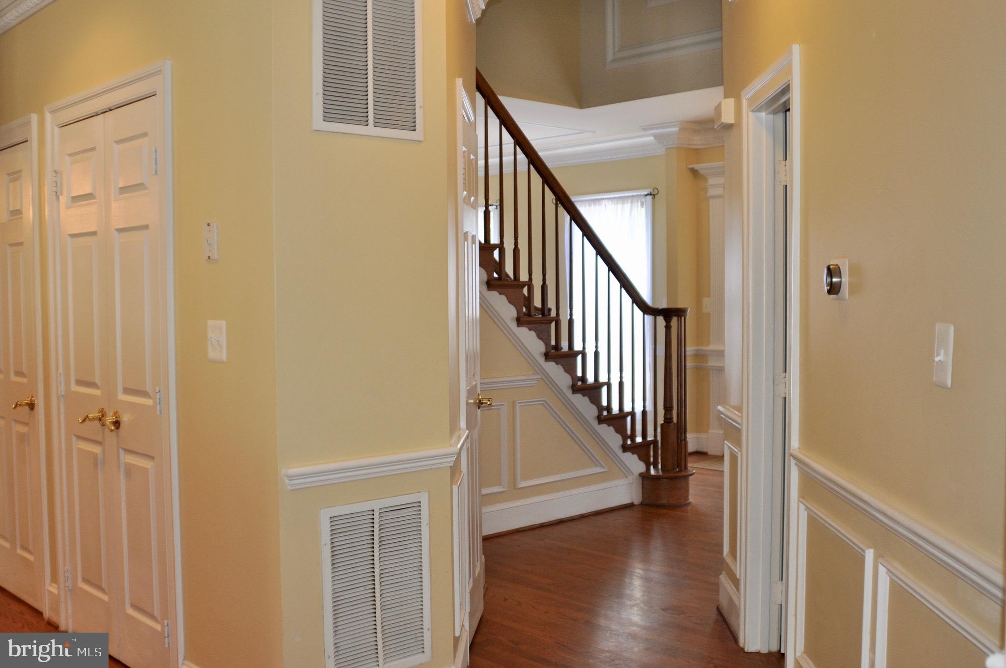 STONEWALL MANOR - Residential Lease