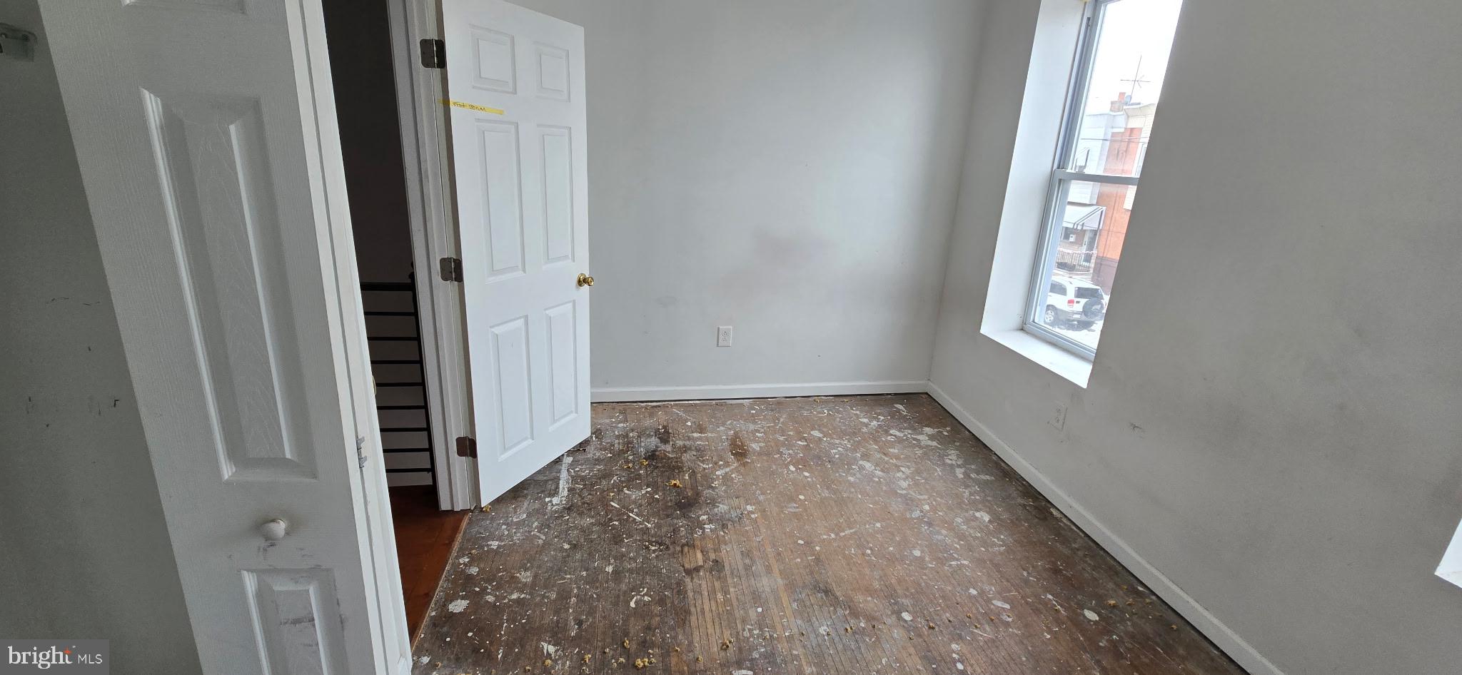 POINT BREEZE - Residential