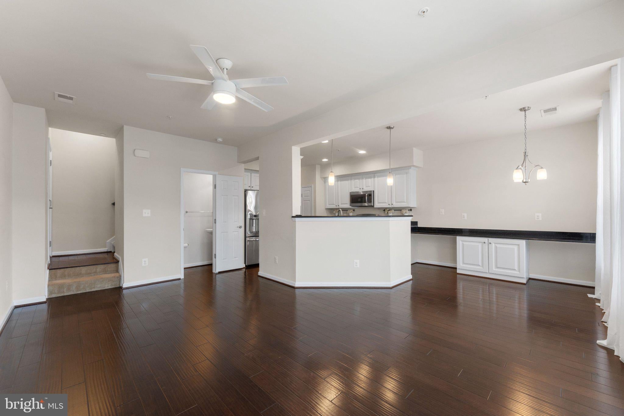 24660 CARIBOU SQUARE