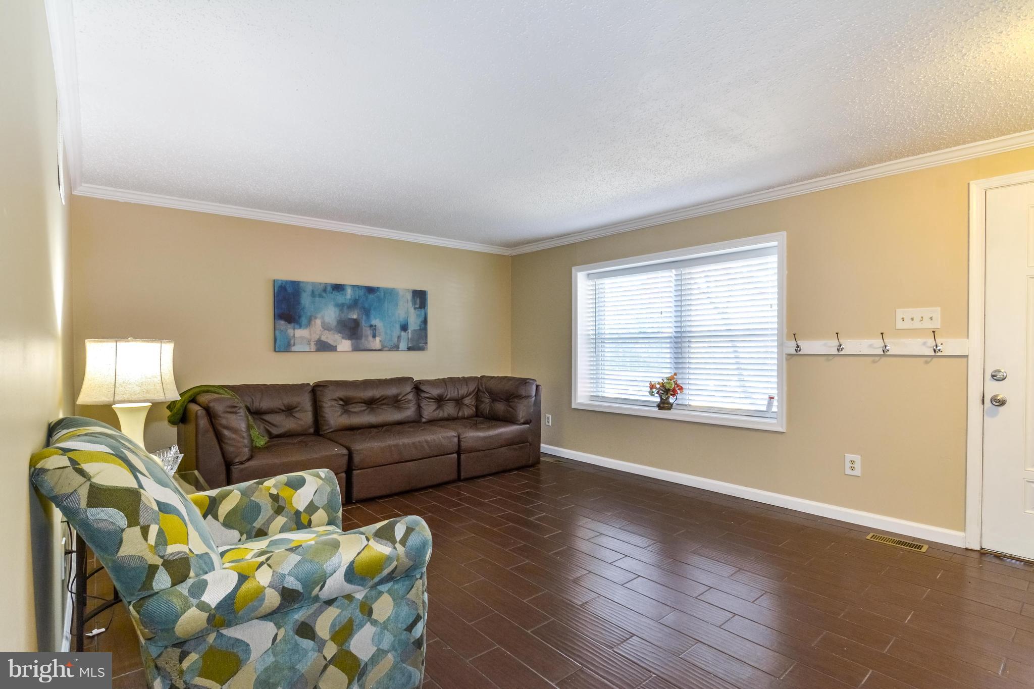 NEWINGTON FOREST - Residential