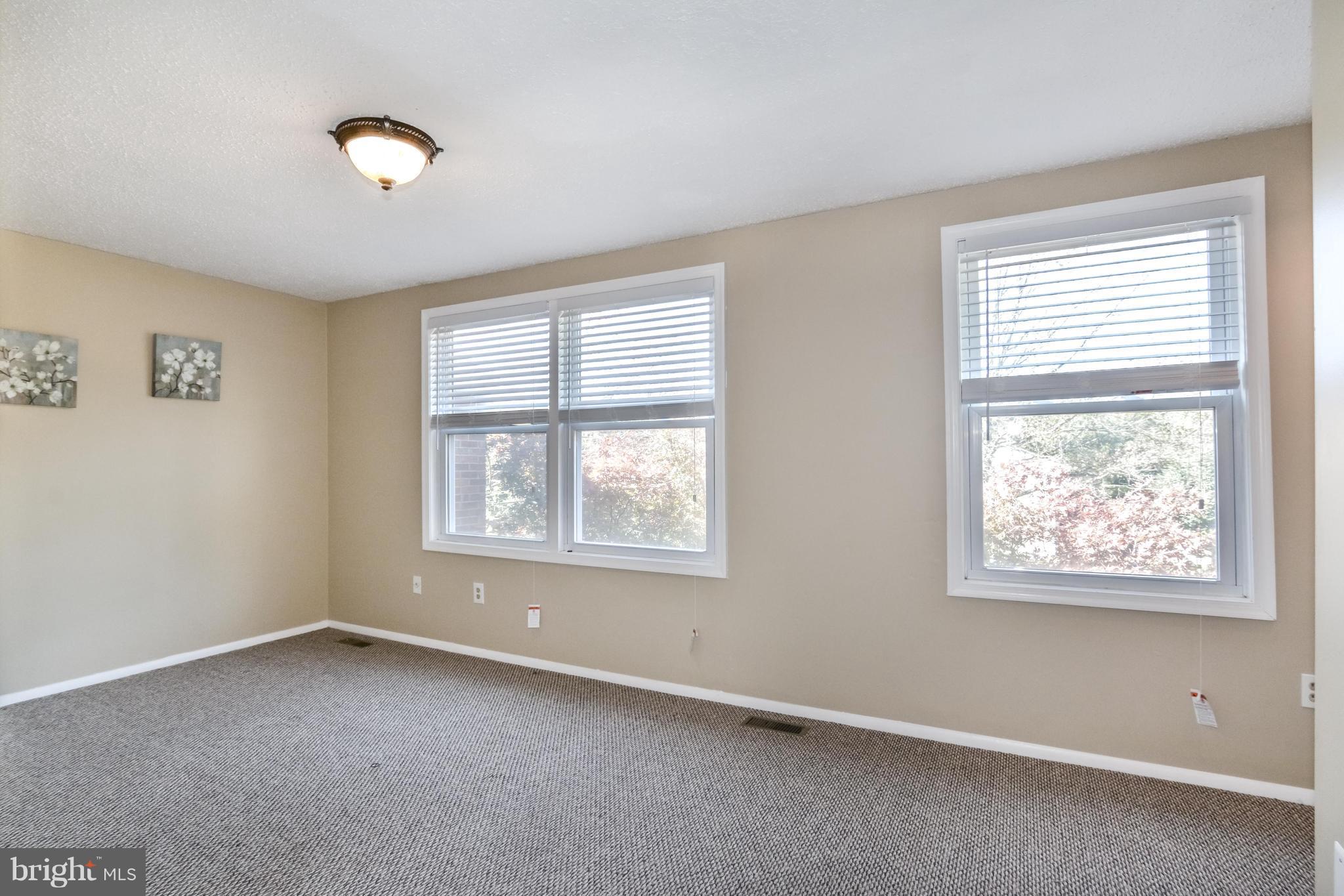 NEWINGTON FOREST - Residential