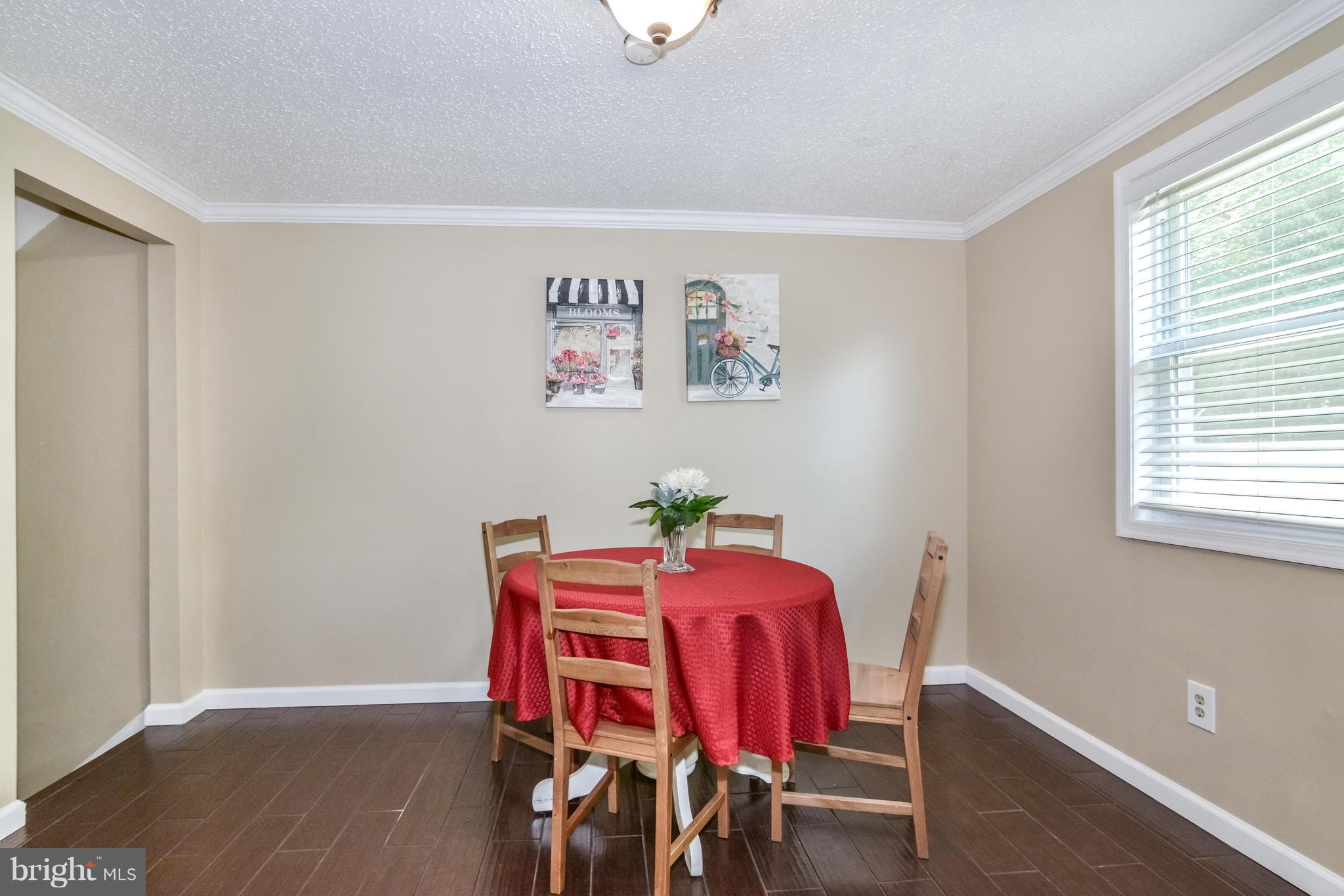 NEWINGTON FOREST - Residential